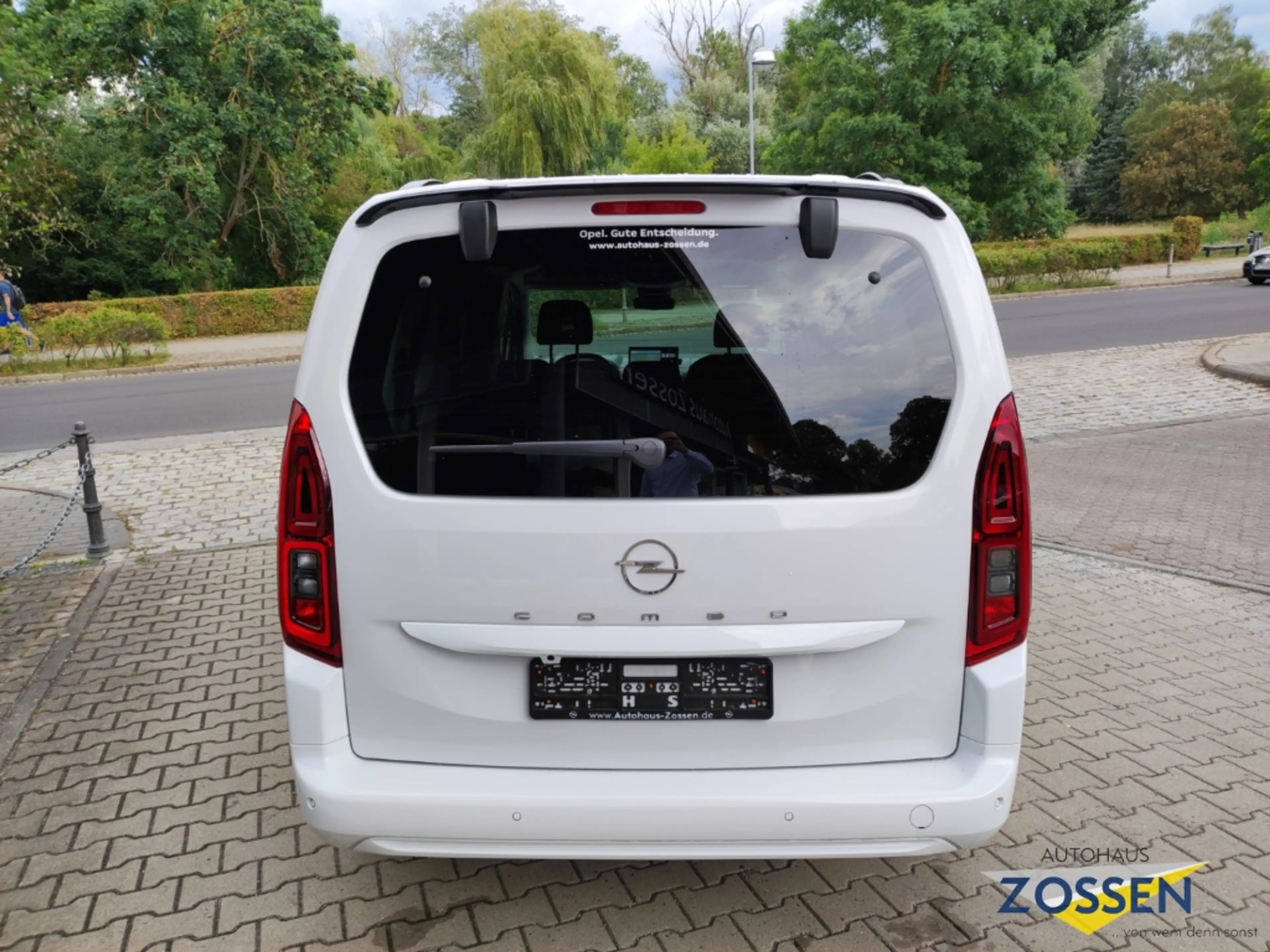 Opel Combo Life GS XL+Matrix+Allwetterr.+7 Sitzer+Navi+Appel Car P — photo 6