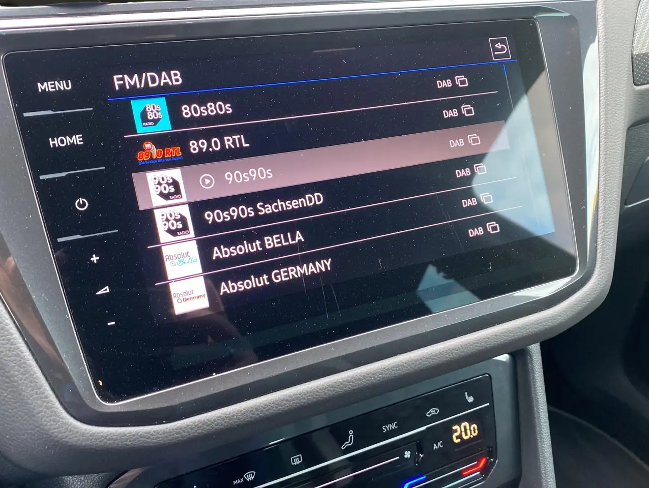 Volkswagen Tiguan 1.5 TSI DSG R-Line*NaviPro*Harman Kardon 7