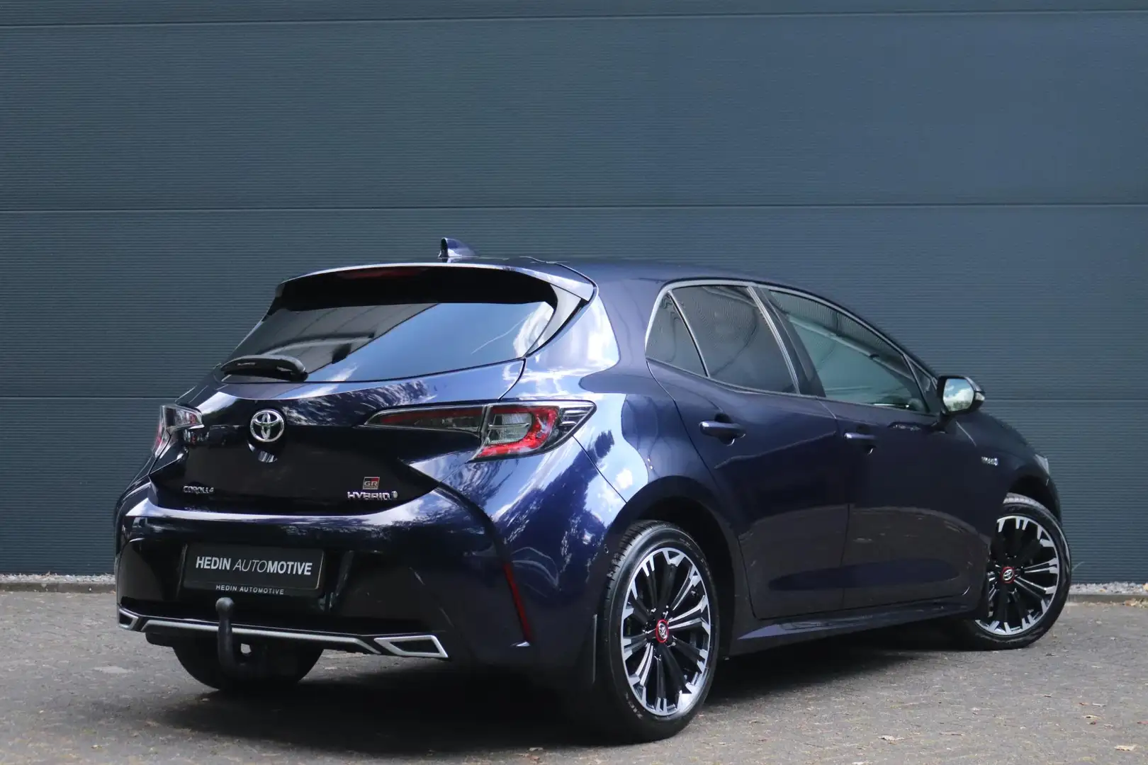 Toyota Corolla 1.8 Hybrid GR-Sport | Stoelverwarming | Camera | C Blauw - 2