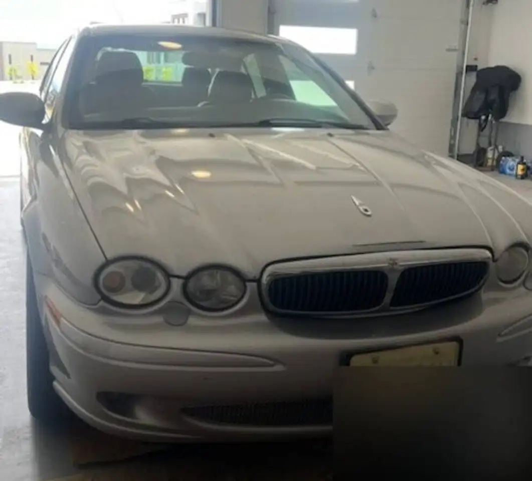 Jaguar X-Type photo Jaguar X-Type