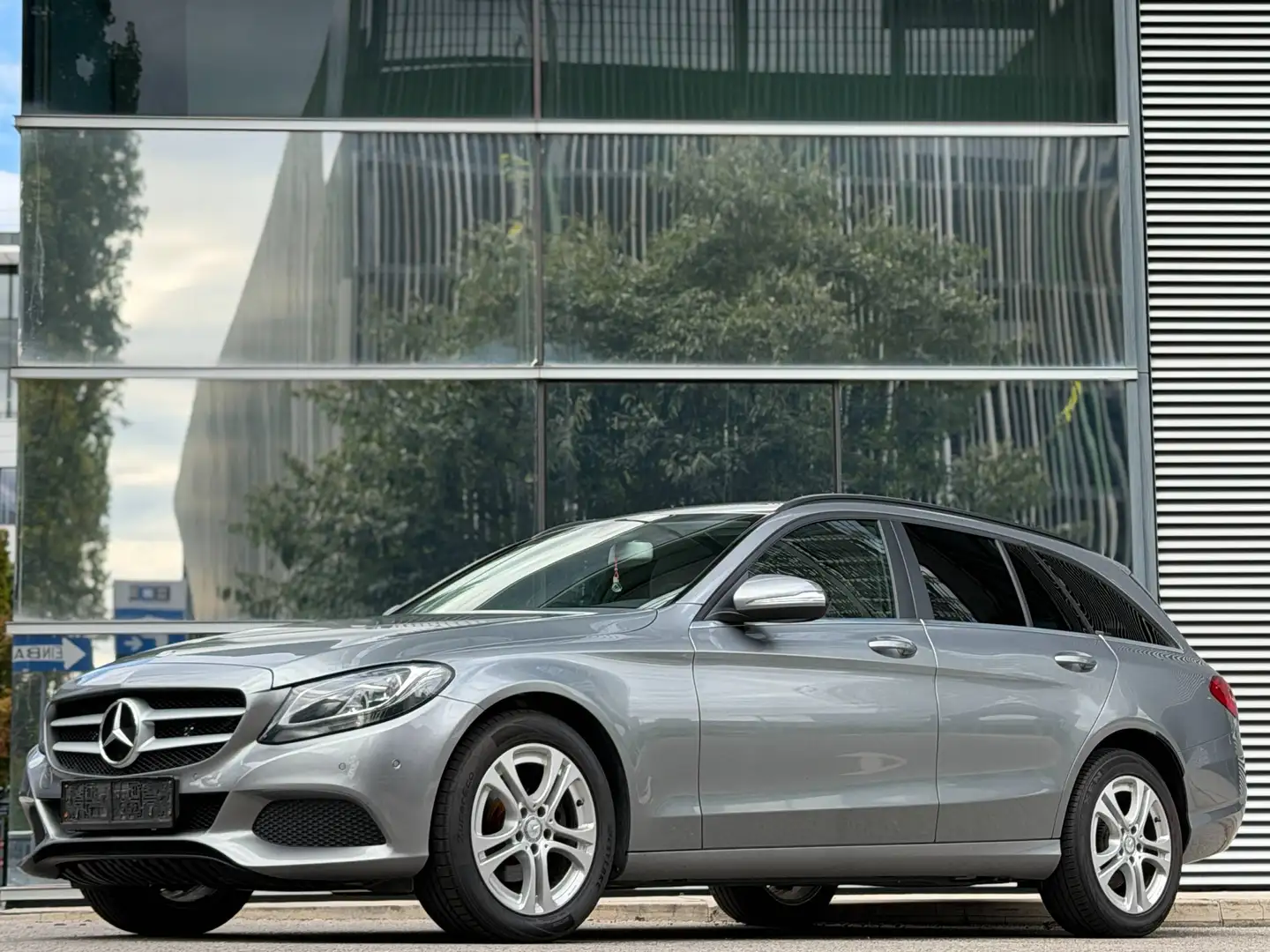 Mercedes-Benz C 200 C 200 BlueTec d Grau - 2