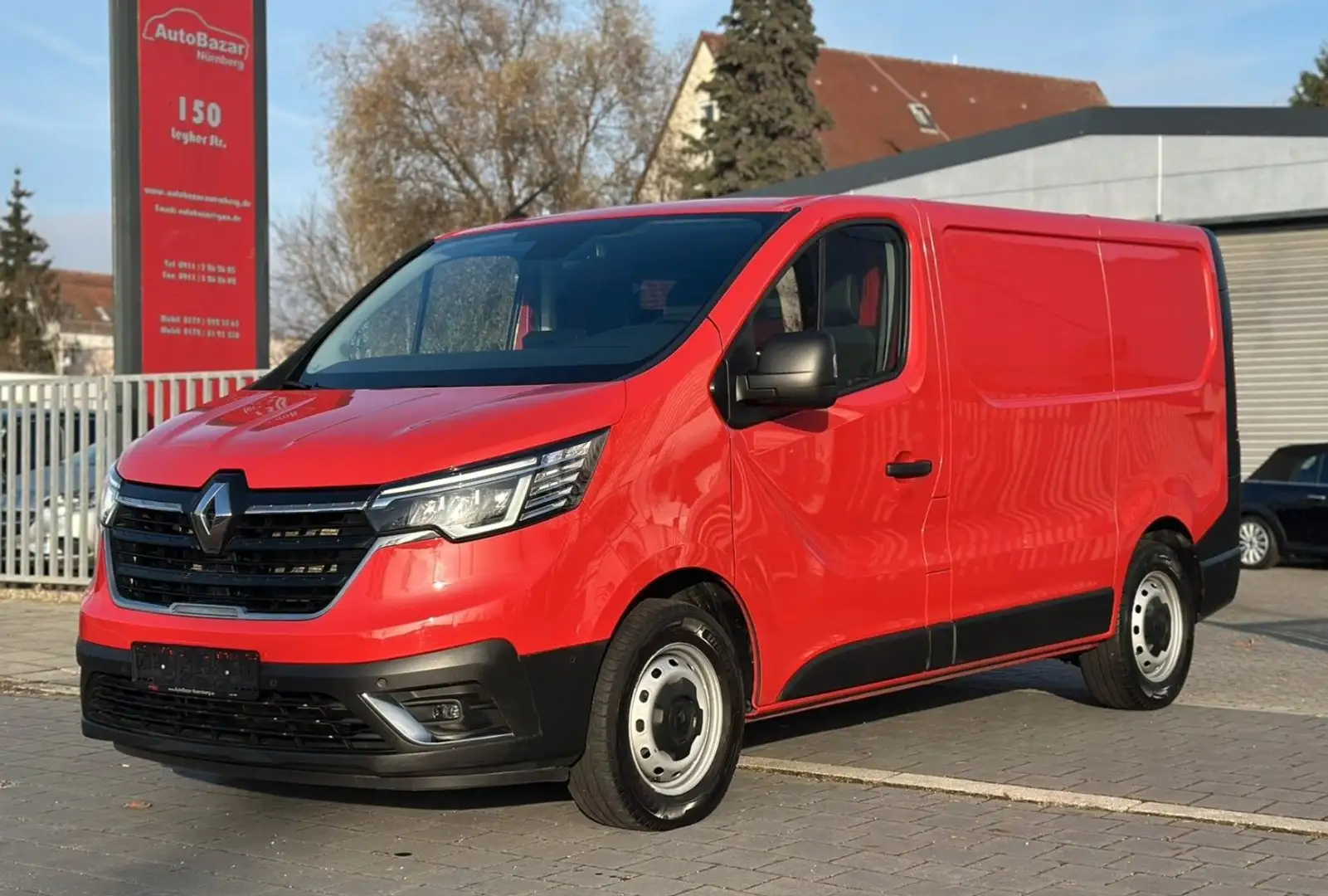 Renault Trafic L1H1 3,0t Komfort / 1. Hand / Automatik Roşu - 1