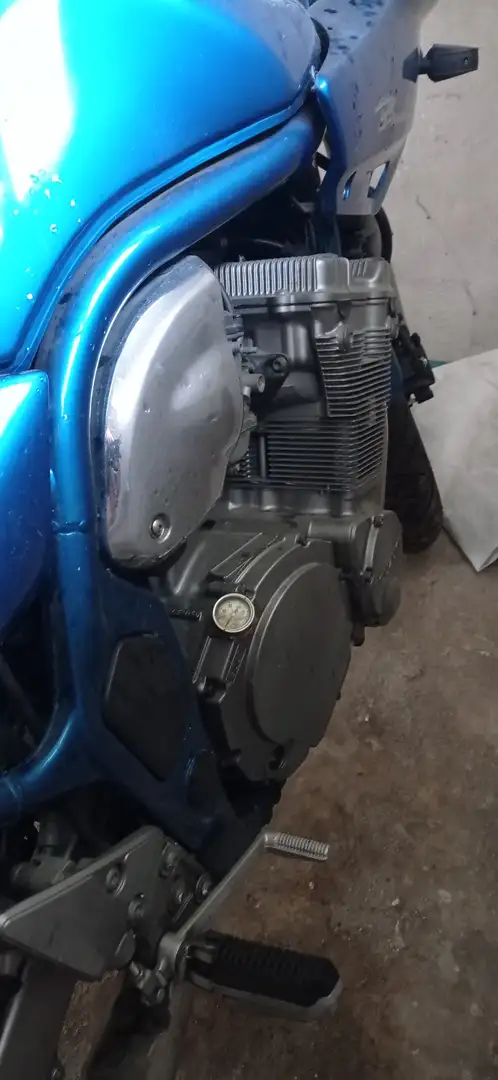Suzuki Bandit 600 S Vert - 1