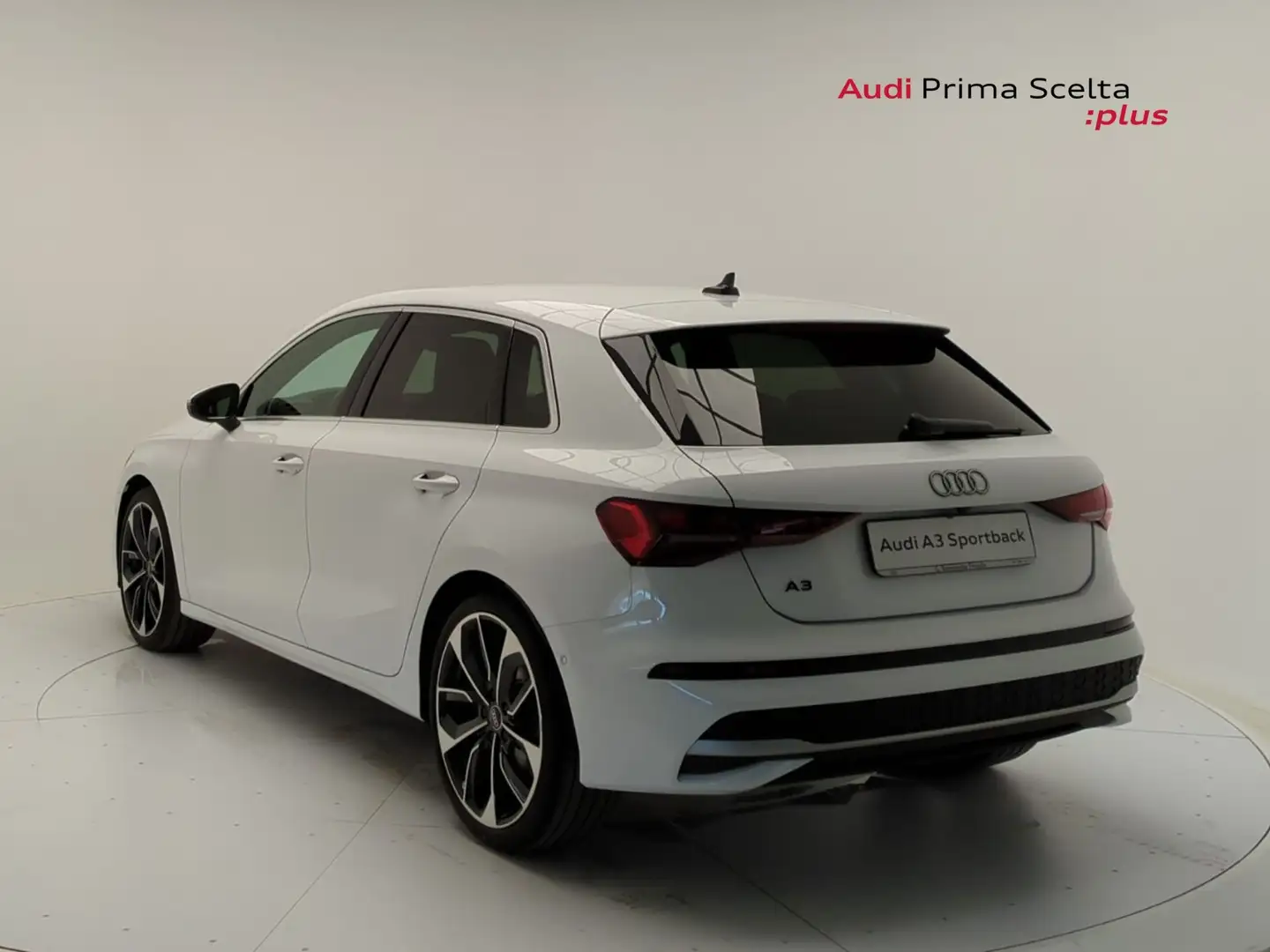 Audi A3 A3 SPB 35 TFSI S tronic S line Bianco - 2