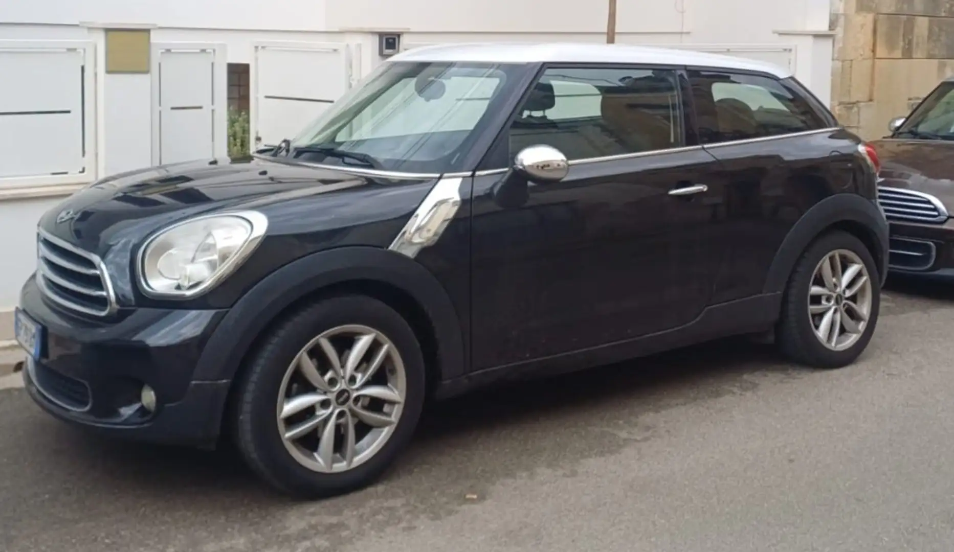 MINI Cooper D Paceman Mini Paceman 2.0 Cooper D Business auto E6 crna - 1