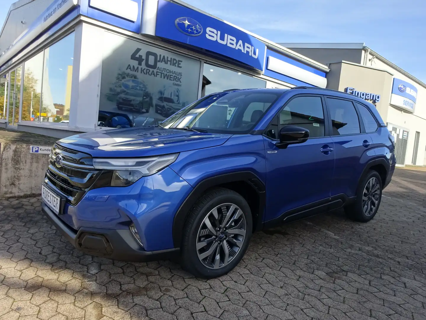 Subaru Forester 2.0ie Platinum 2026 Modell Blauw - 1