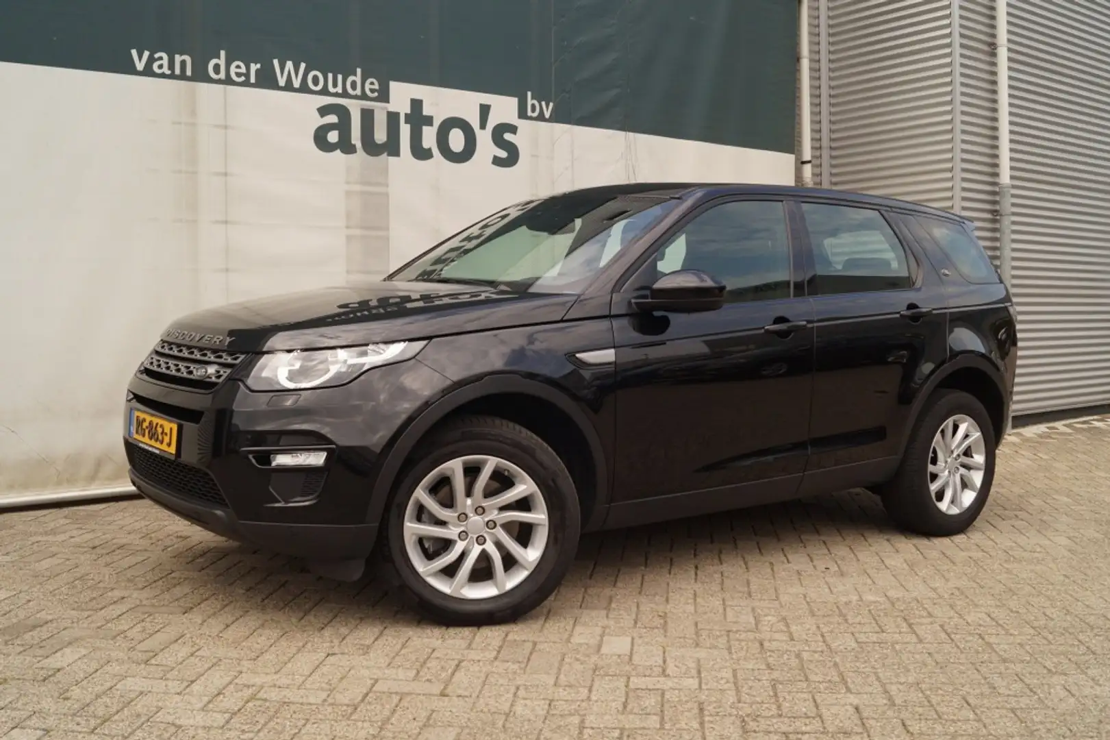 Land Rover Discovery Sport 2.0 TD4 150pk Automaat Urban Series Pure -NAVI-ECC Zwart - 2