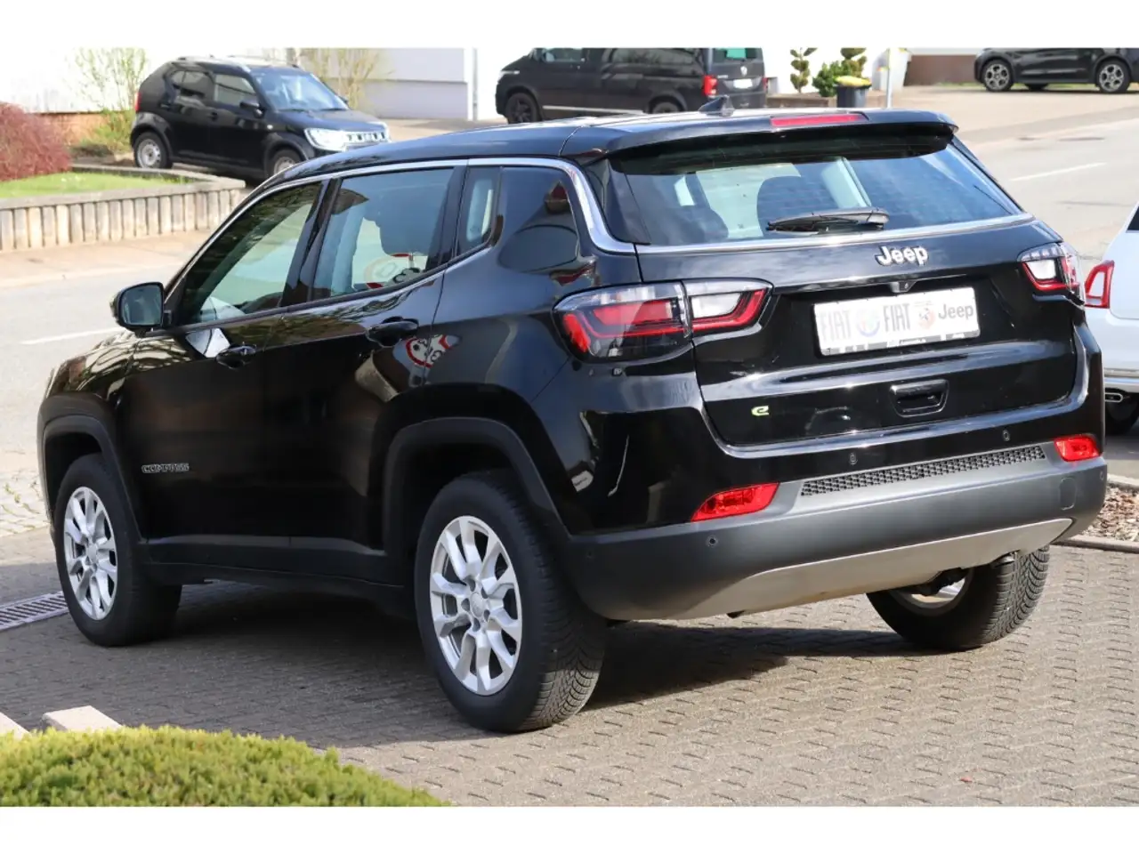 Jeep Compass ALTITUDE e-HYBRID 1.5l 130PS AT SICHERHEIT WINTER 5