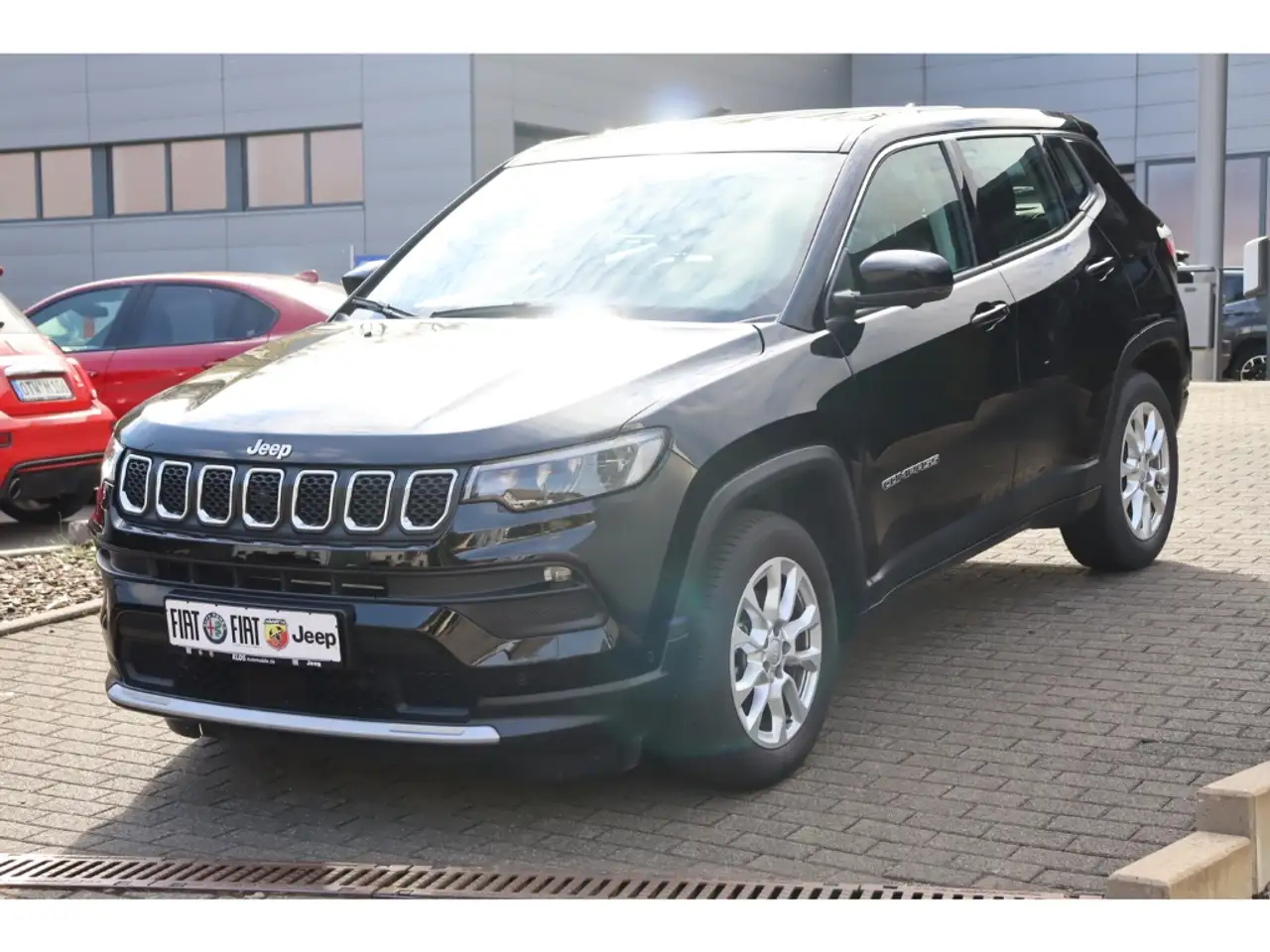 Jeep Compass ALTITUDE e-HYBRID 1.5l 130PS AT SICHERHEIT WINTER 7