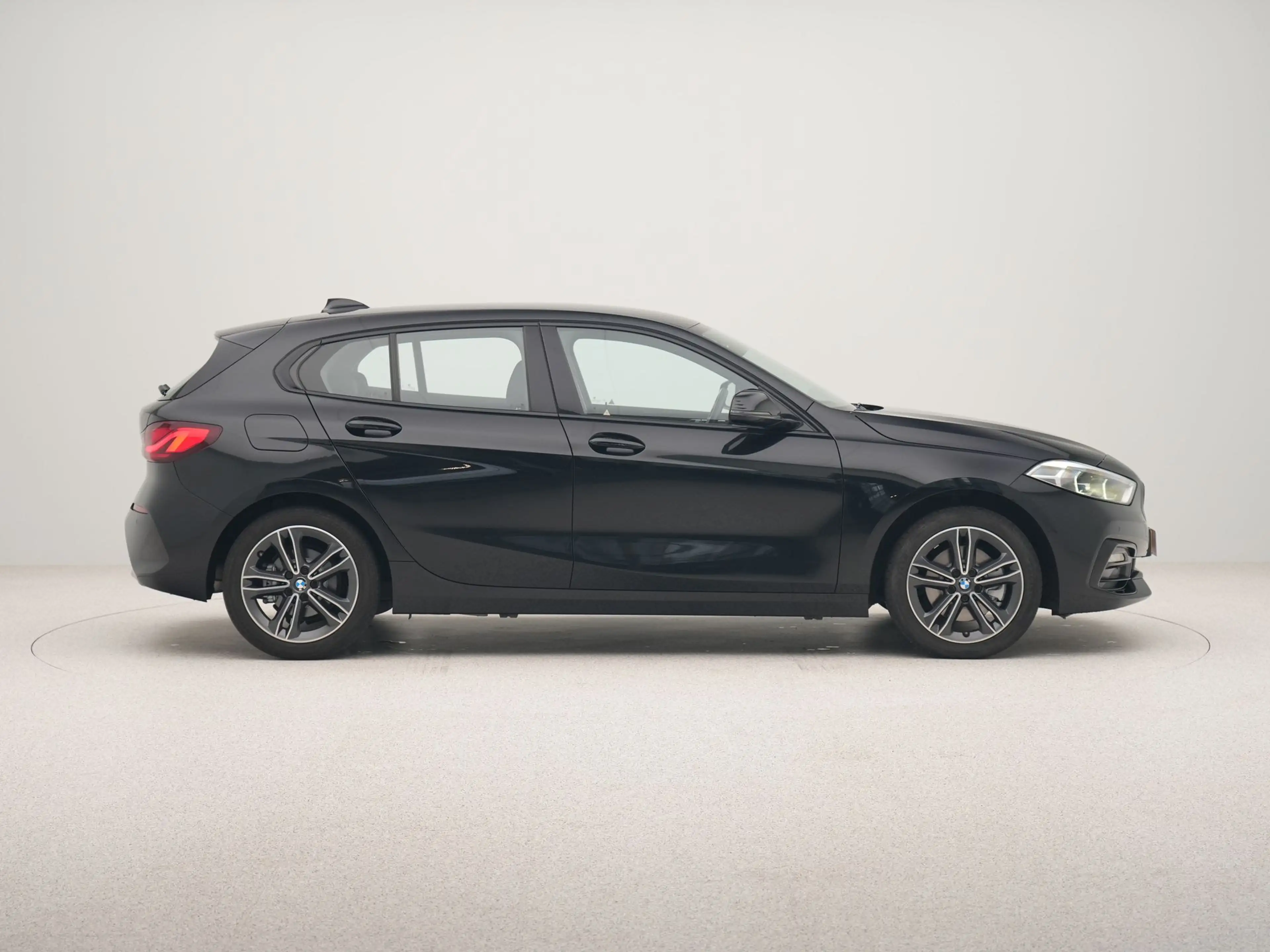 BMW 118 1 Serie 118i Business Edition — photo 4