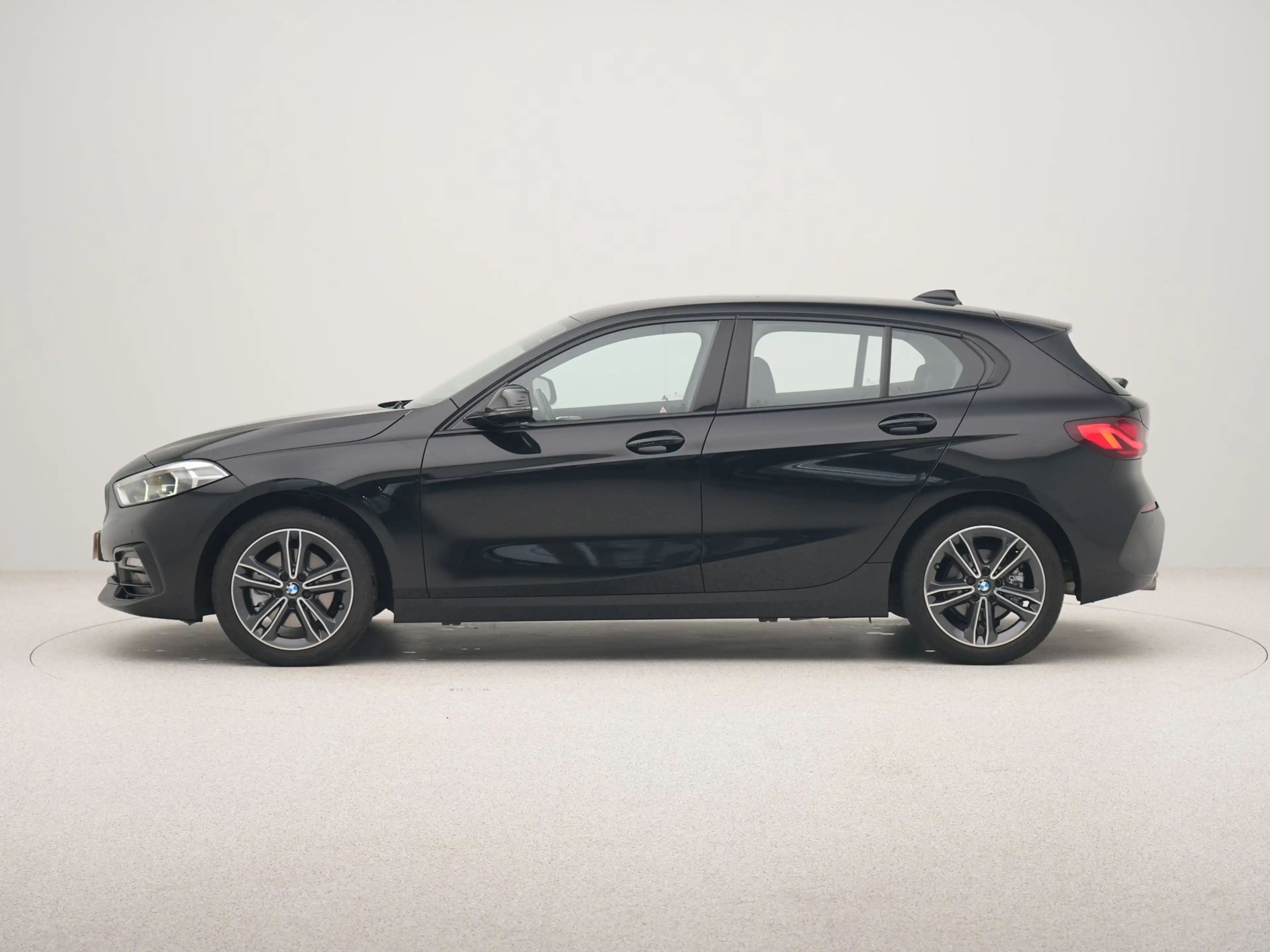 BMW 118 1 Serie 118i Business Edition — photo 8