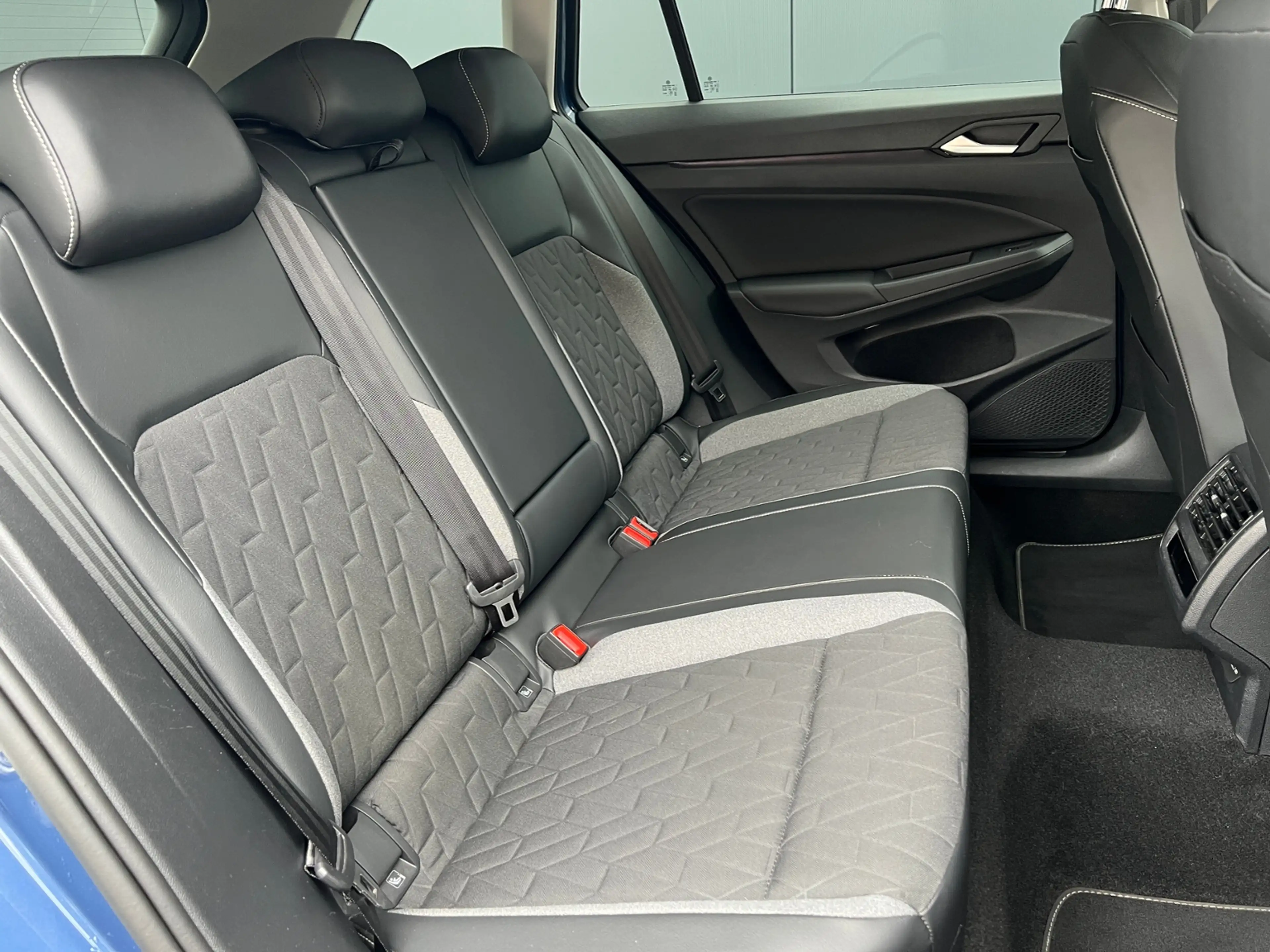 Volkswagen Golf Variant VIII Variant GOAL 2.0 TDI DSG *AHK, LED, "Plus"-P — photo 9