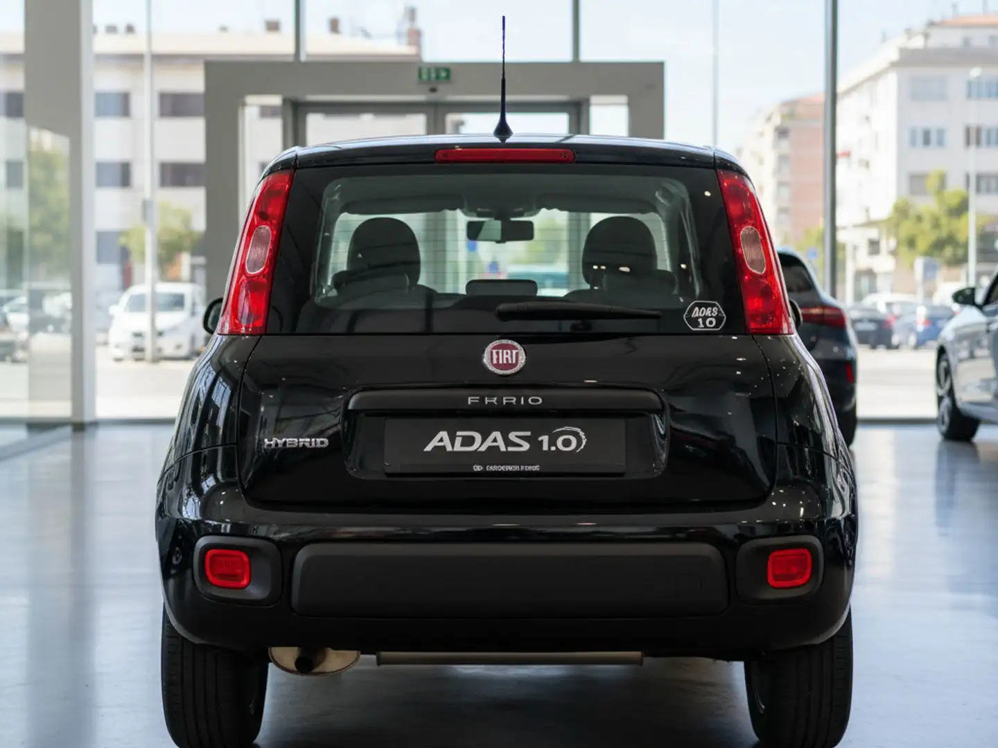 Fiat Panda ADAS 1.0 70cv Hybrid Nero - 2