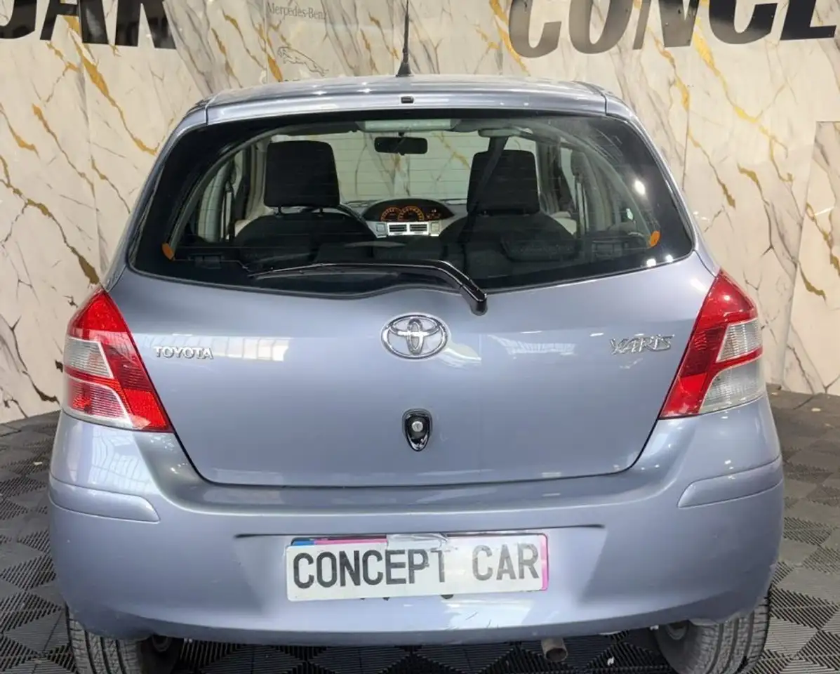 Toyota Yaris Yaris — photo 6