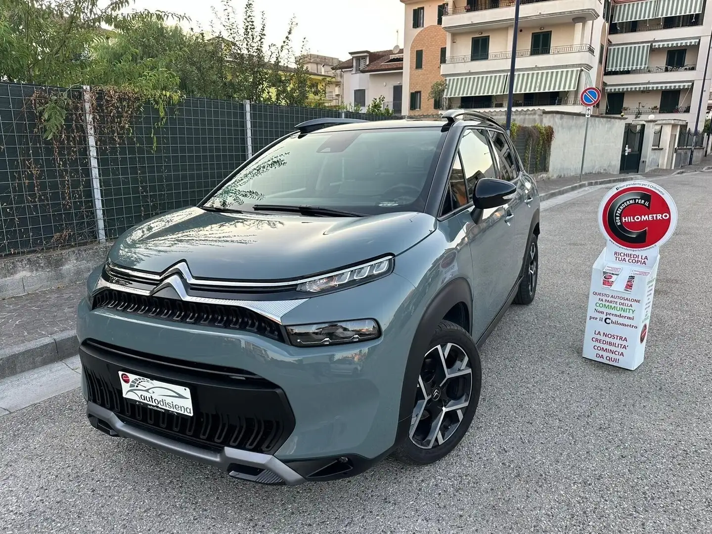 Citroen C3 Aircross 1.5 bluehdi Shine Pack s Gris - 1