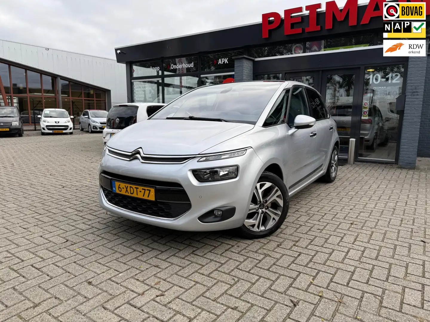 Citroen C4 Picasso 1.6 THP Intensive Gris - 1