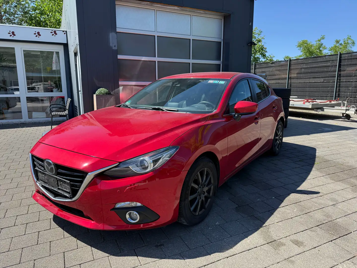Mazda 3 Sports-Line Rot - 1