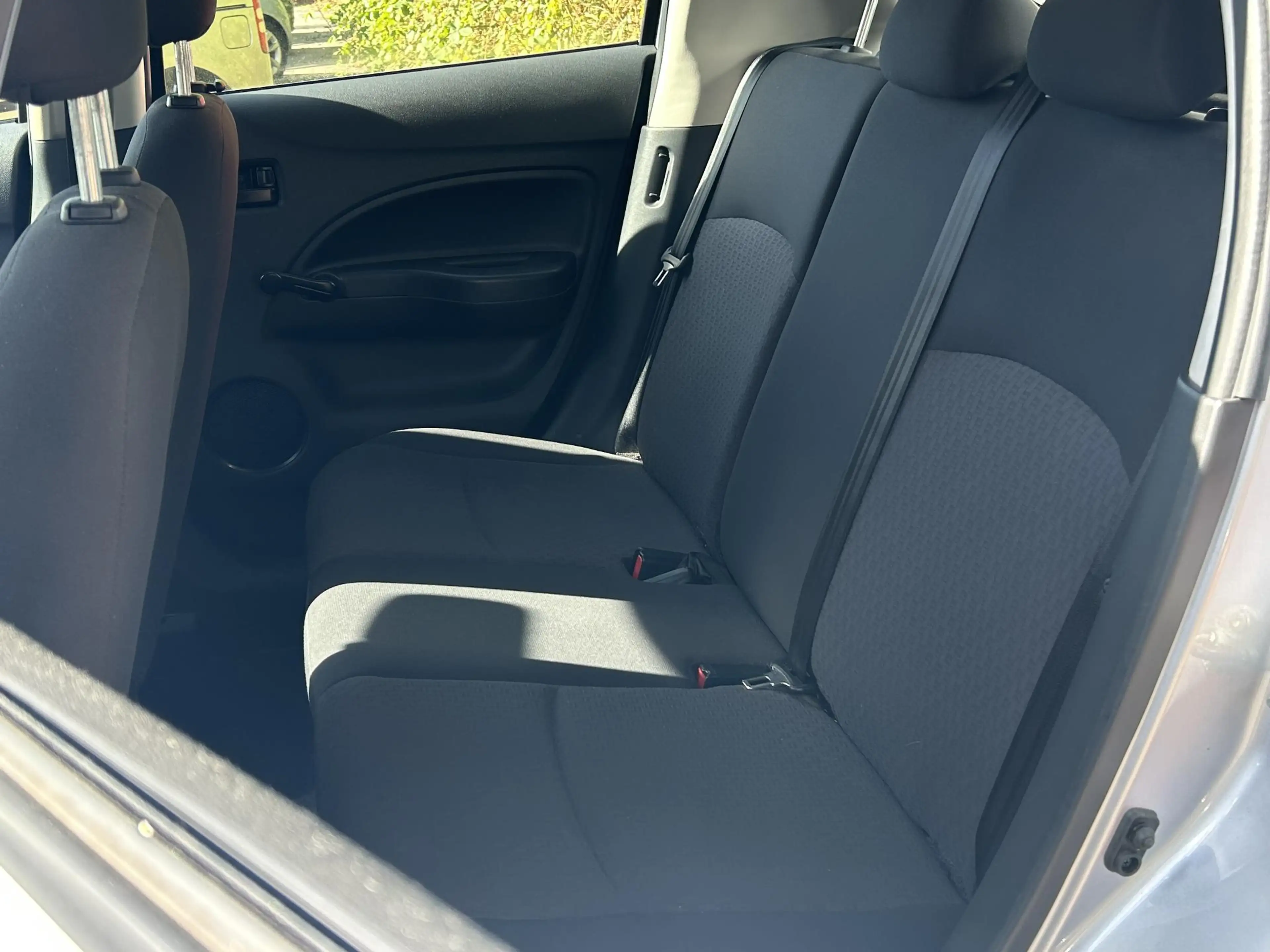 Mitsubishi Space Star 1.0 Cool+ - Airconditioning - Lichtmetalen Velgen — photo 11