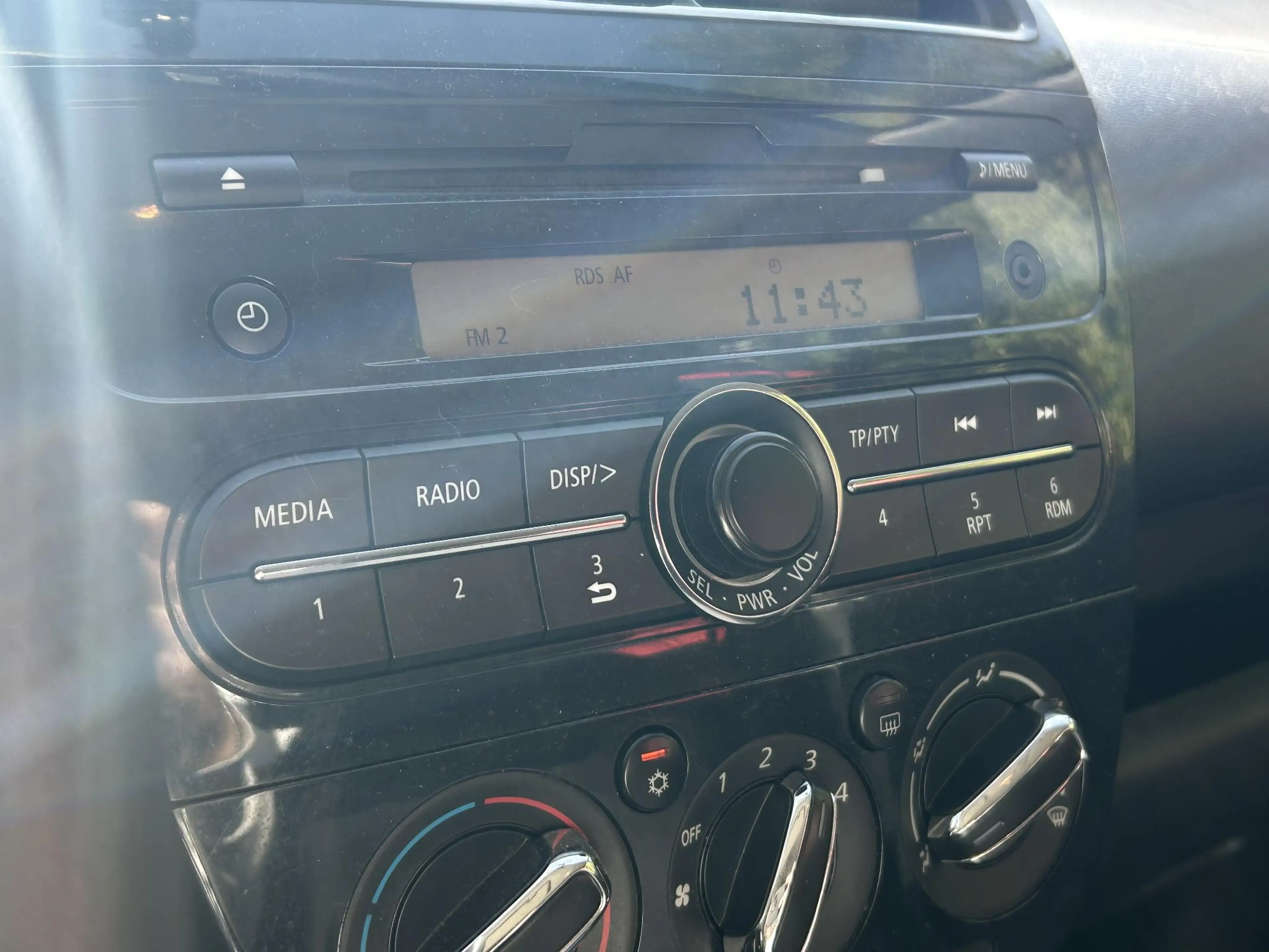 Mitsubishi Space Star 1.0 Cool+ - Airconditioning - Lichtmetalen Velgen — photo 17