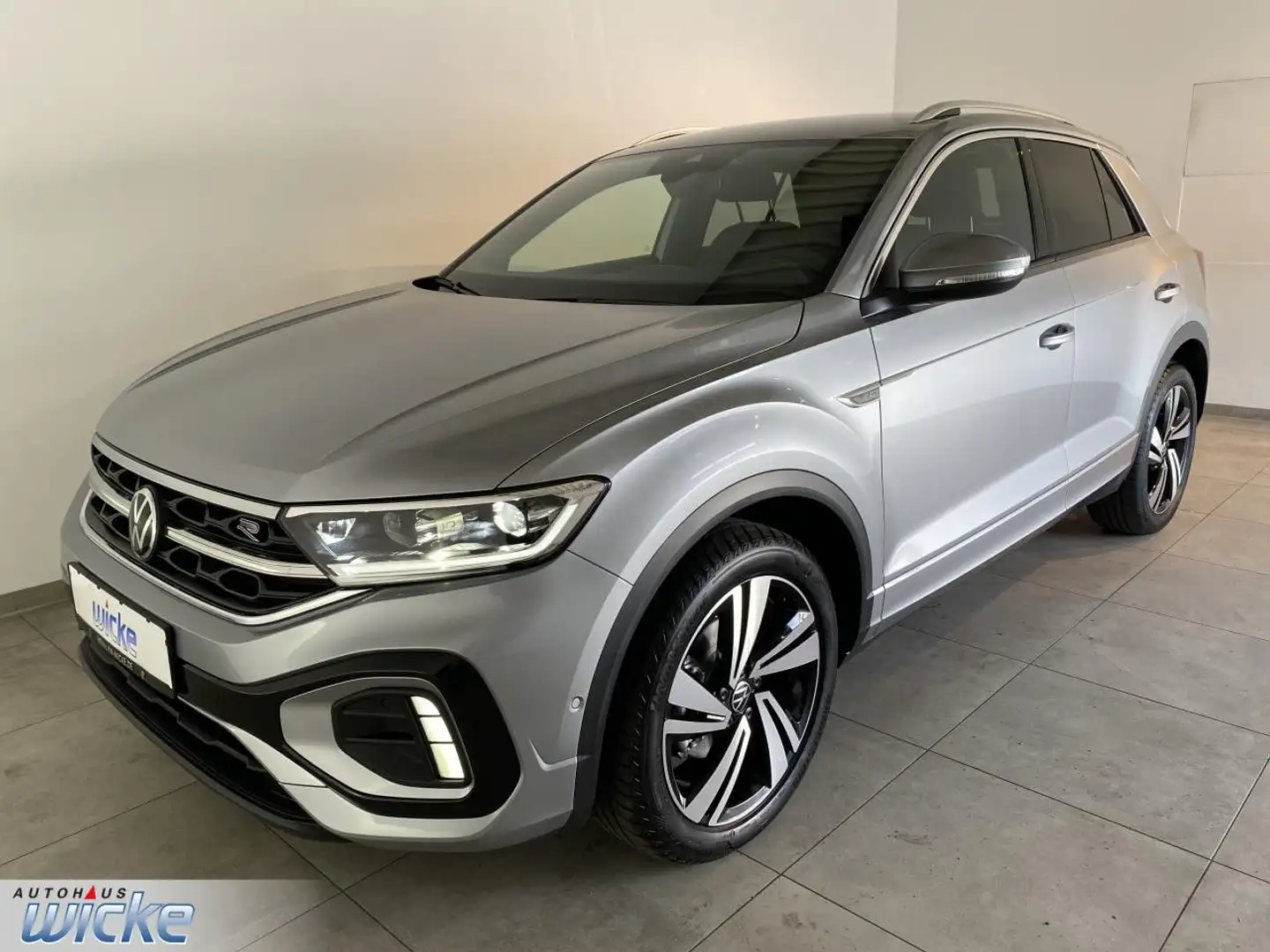 Volkswagen T-Roc 1.5 TSI DSG R-Line NAVI KLIMA AHK REAR VIEW Argento - 2