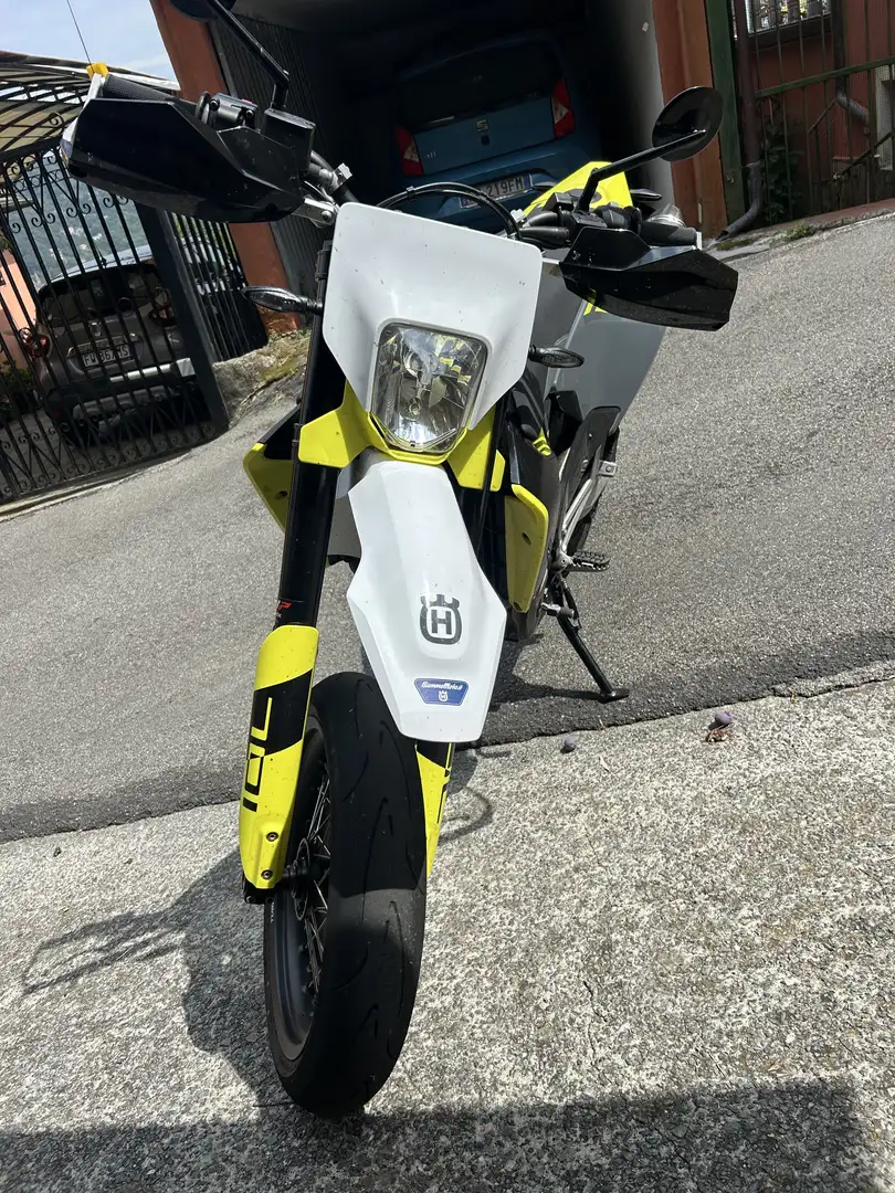 Husqvarna 701 Supermoto motard - 2