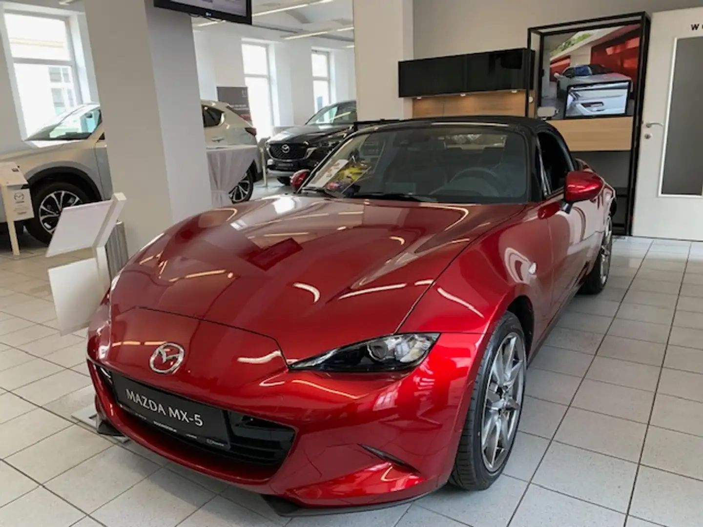 Mazda MX-5 MX-5 Soft Top G184 Revolution Top Revolution Top Rot - 1