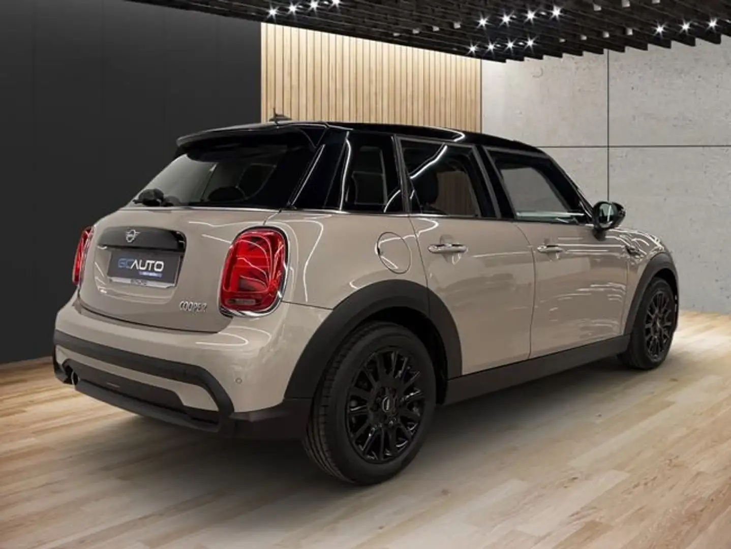 MINI Cooper 5 puertas F55 Gris - 2