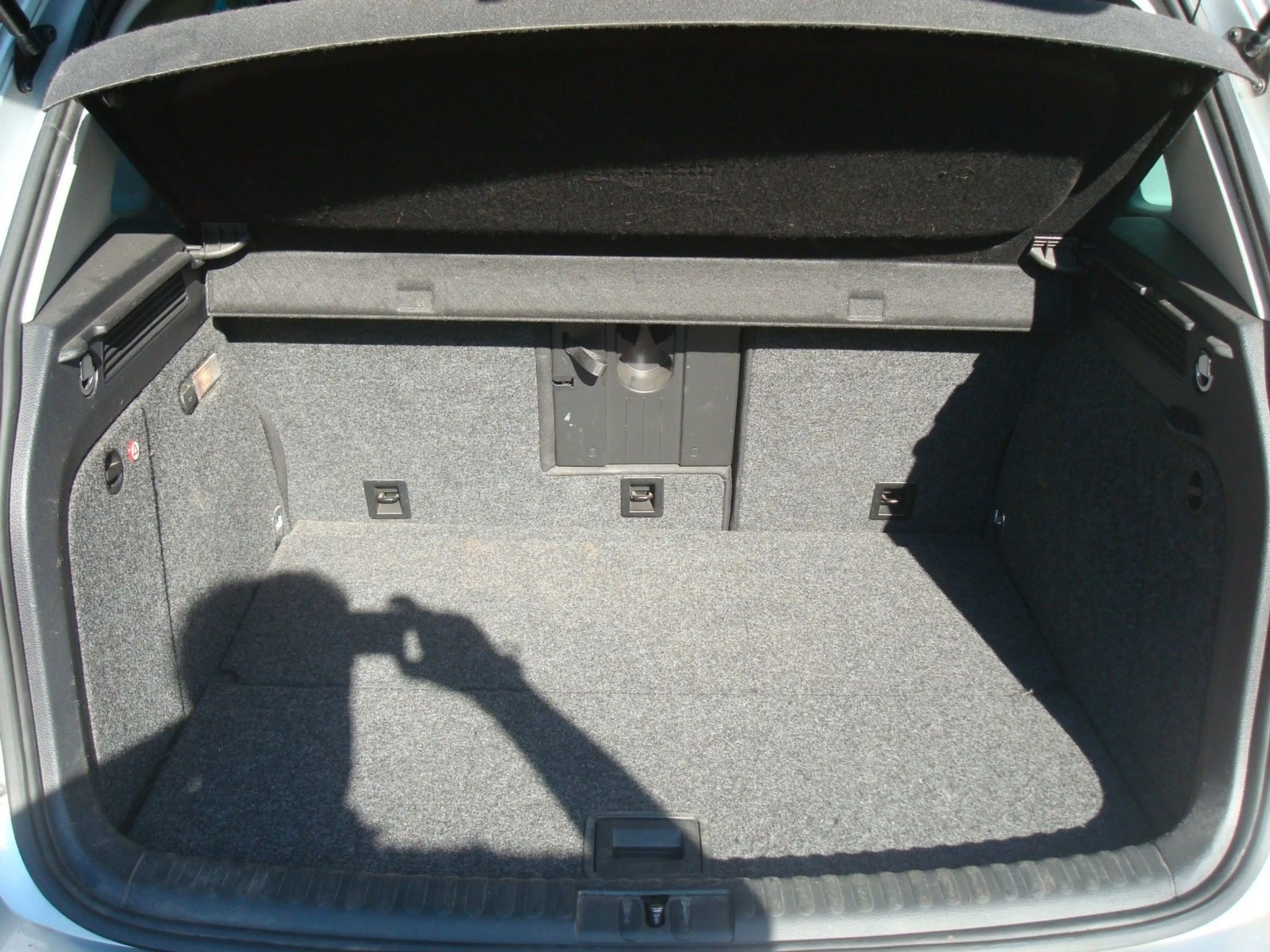 Volkswagen Tiguan 2.0 TDI 125kW 4MOTION — photo 10