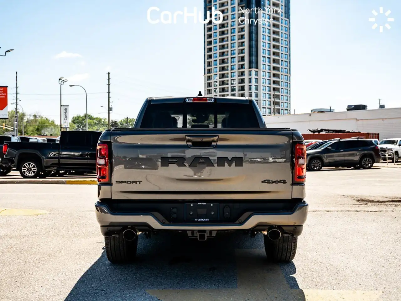 RAM 1500 снимка RAM 1500