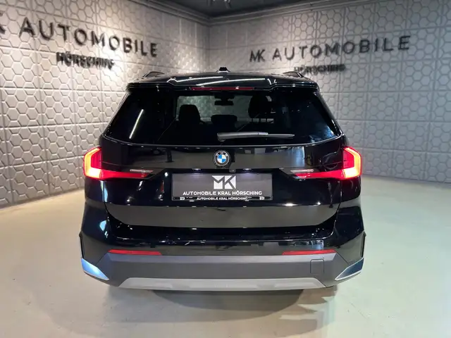 BMW X1 view 8