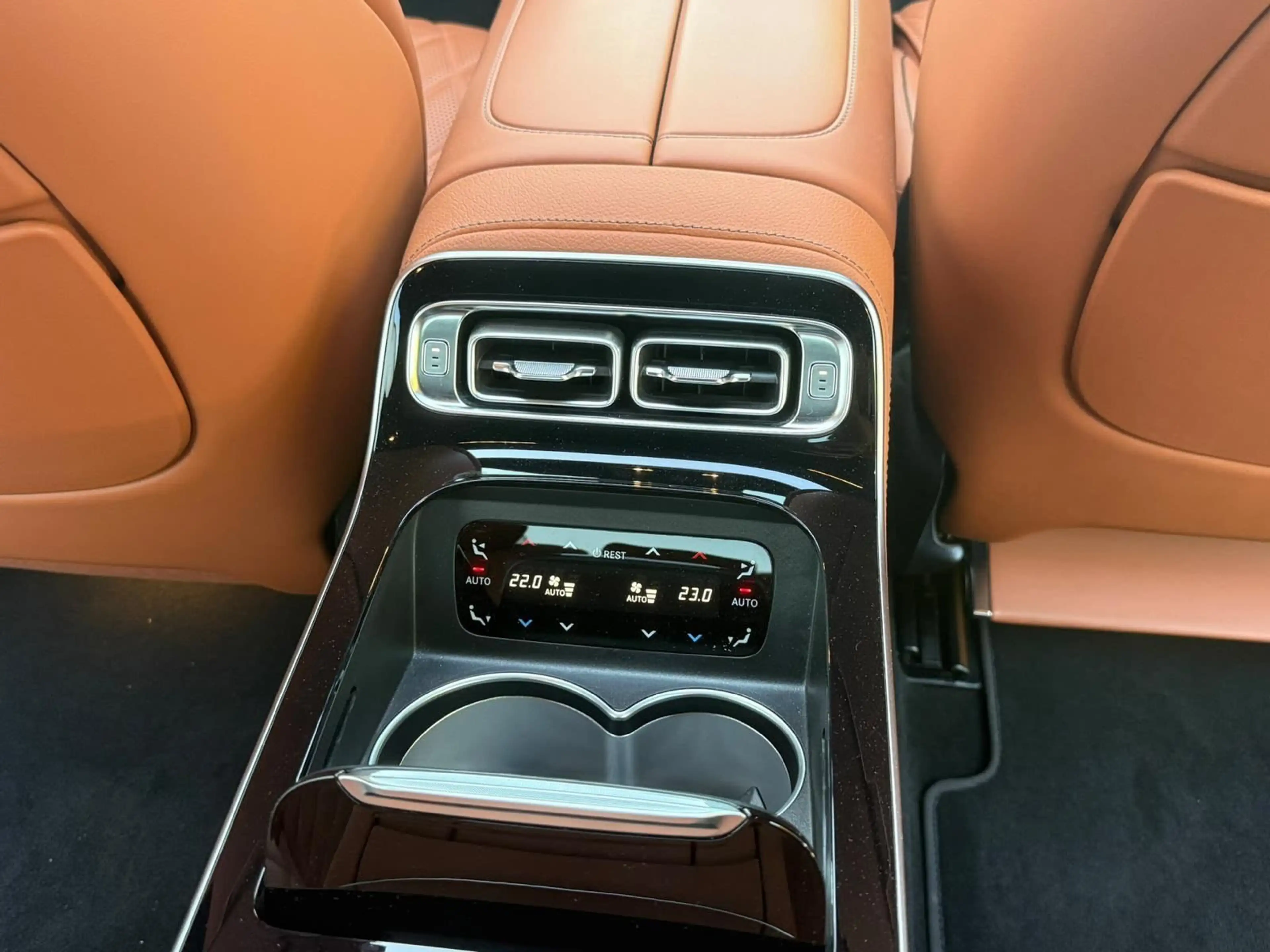 Mercedes-Benz S 400 S Limousine S 400 d 4Matic L — photo 6