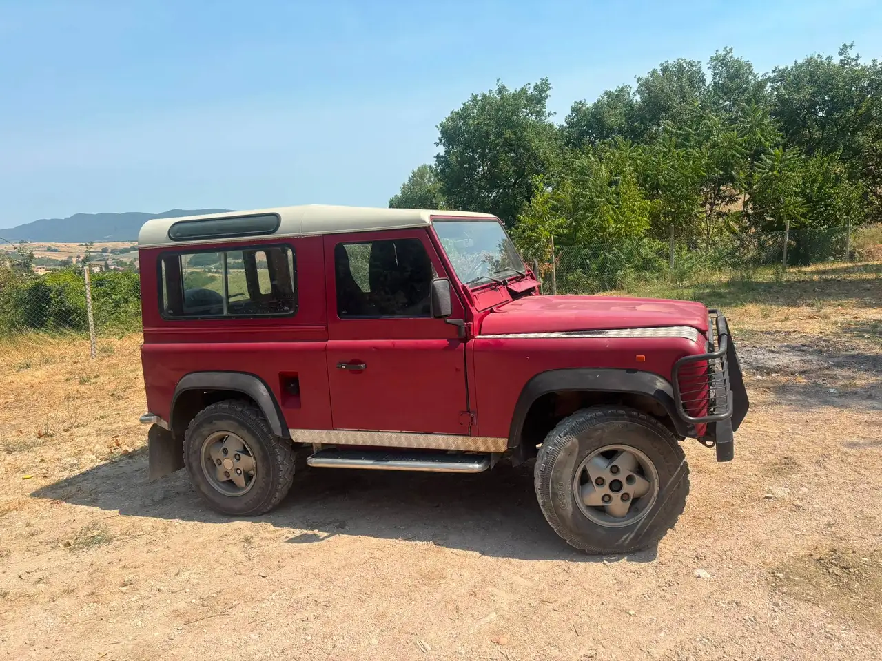 Land Rover Defender 90 2.5 td Hard Top, foto 5