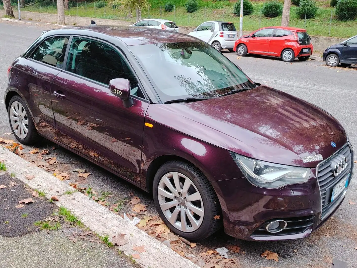 Audi A1 A1 I 2010 3p 1.6 tdi Ambition c/clima 90cv Rosso - 1