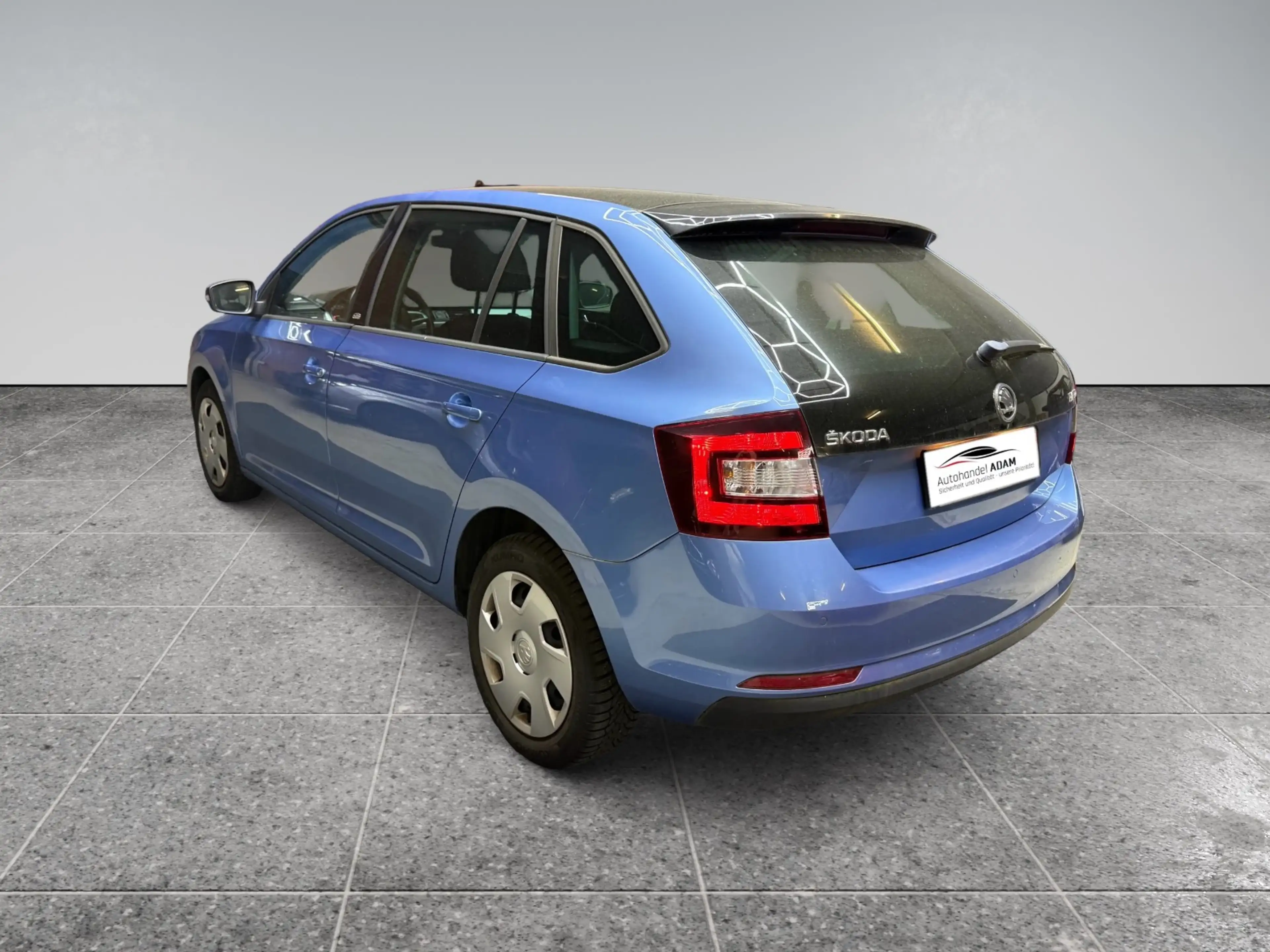 Skoda Rapid/Spaceback Active 1.4 TDI DSG Pano, Xenon, PDC, TÜV NEU! — photo 5