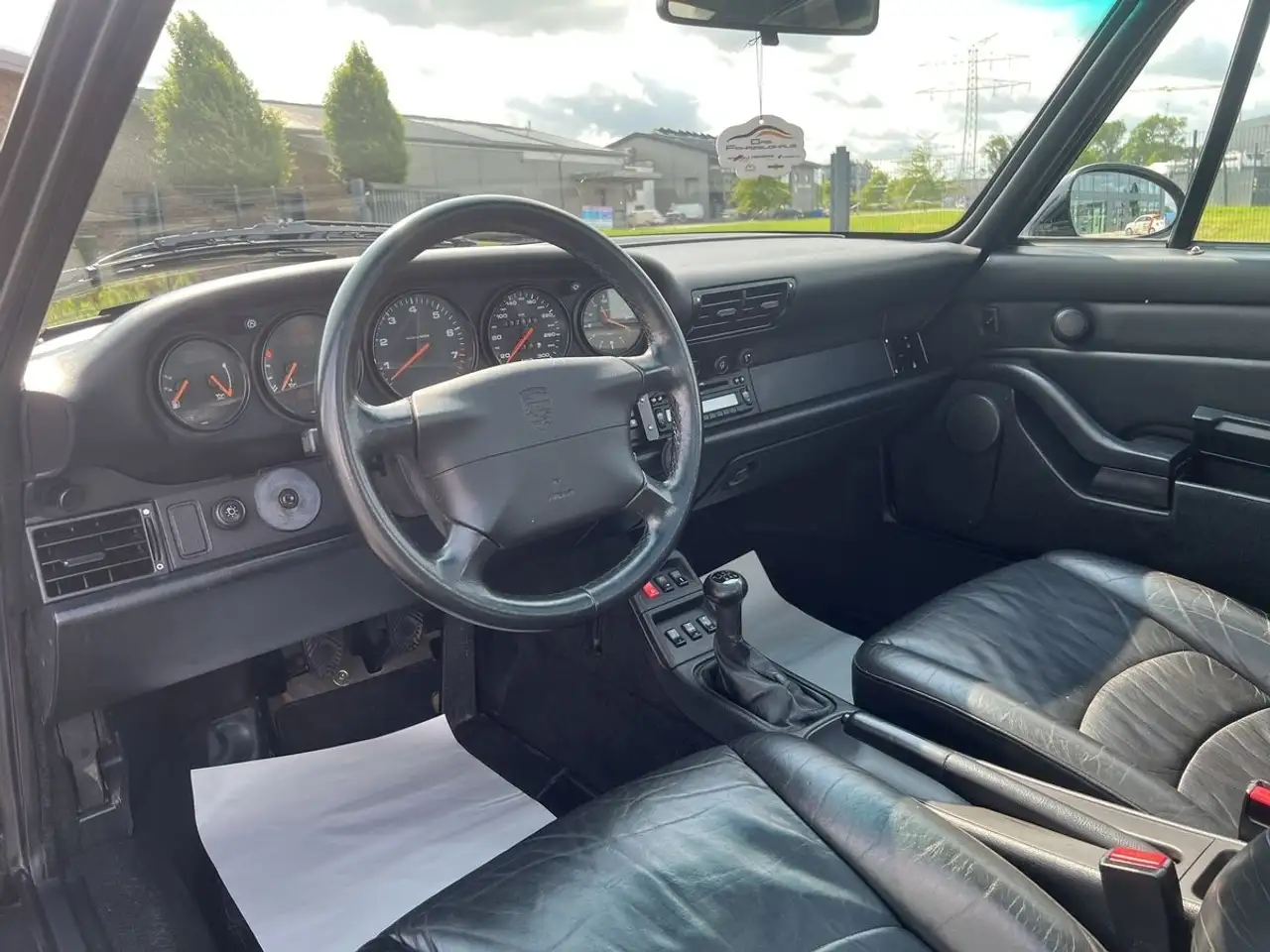 Porsche 993 911 Targa Schalter Black over Black, foto 10