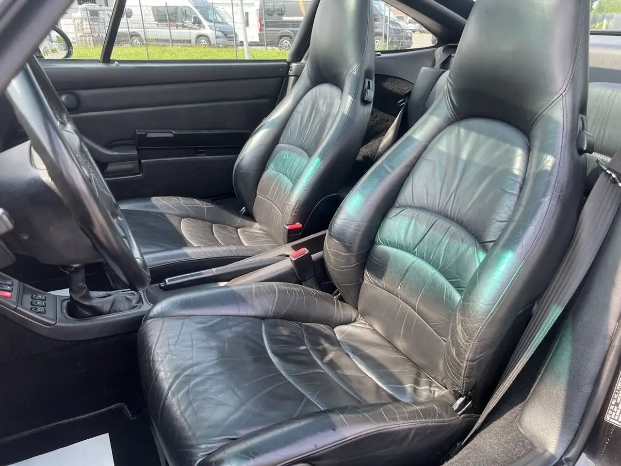 Porsche 993 911 Targa Schalter Black over Black, foto 12