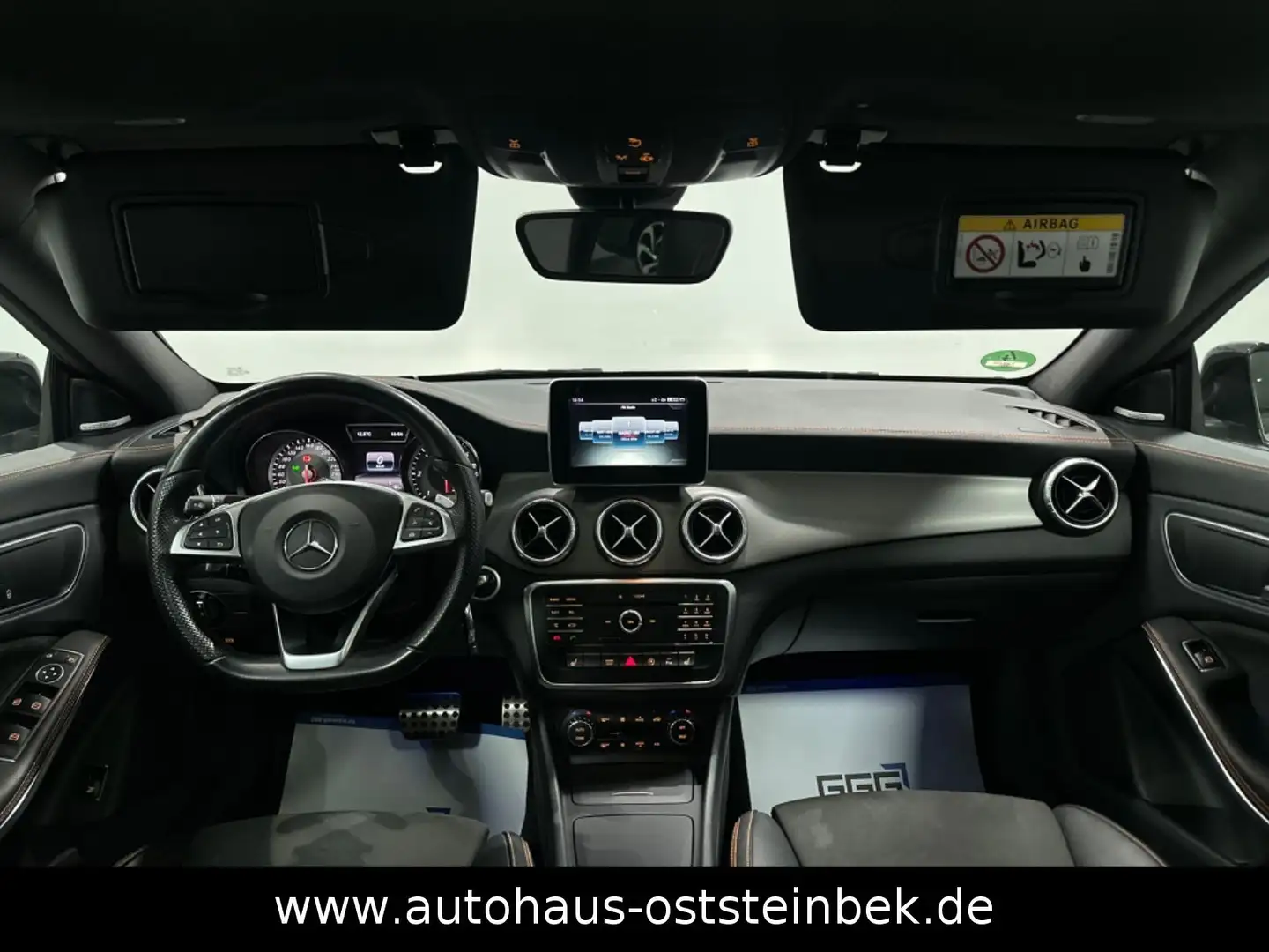 Mercedes-Benz CLA 220 CDI ORANGE ART EDITION/AMG/XEN/PANORAMA/ Gris - 2