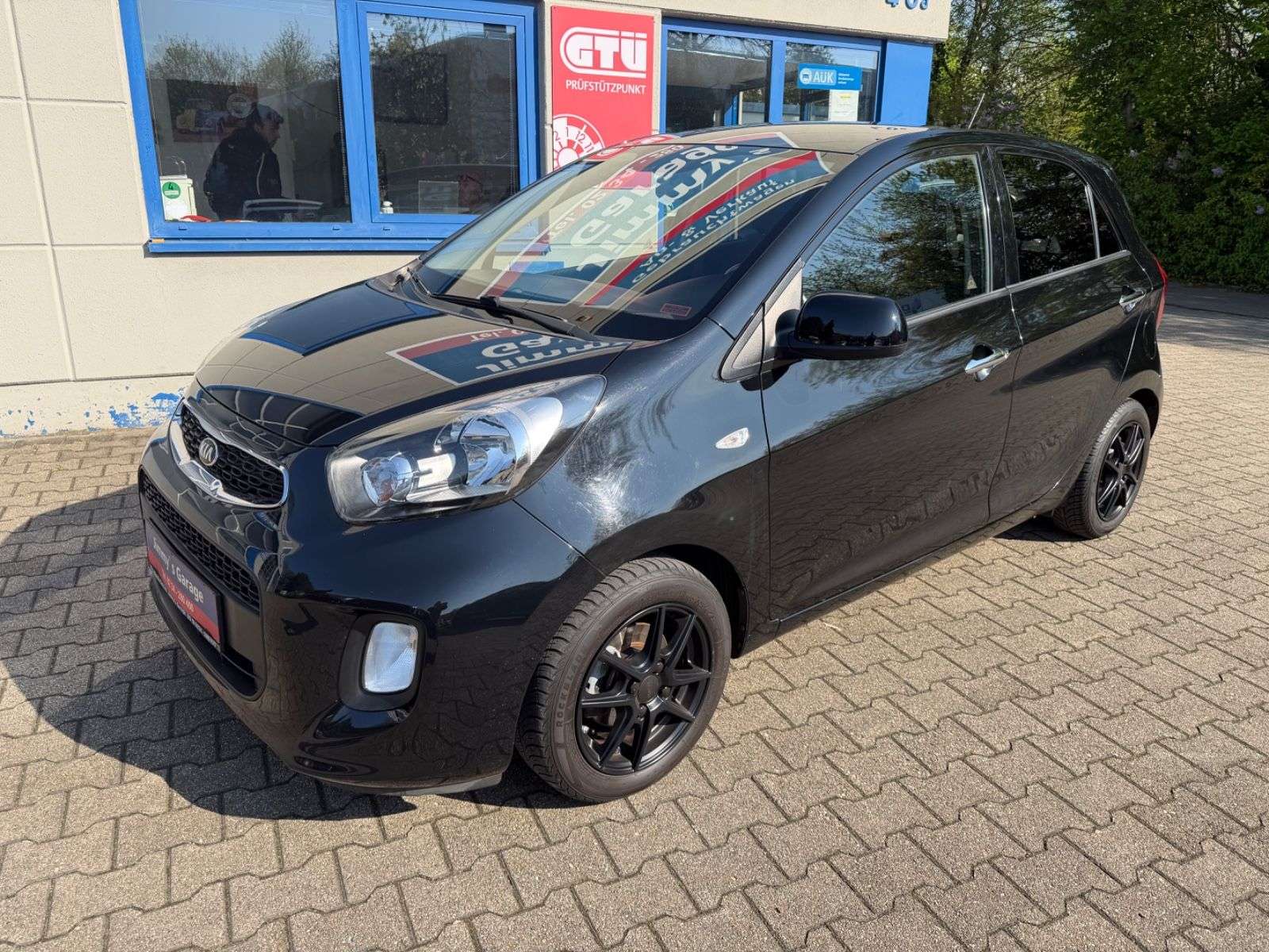 Second hand Kia Picanto 1.2