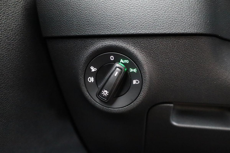 Skoda Karoq Sportline 4x4 2.0 TSI DSG Sportline, Pano, AHK,... — photo 8