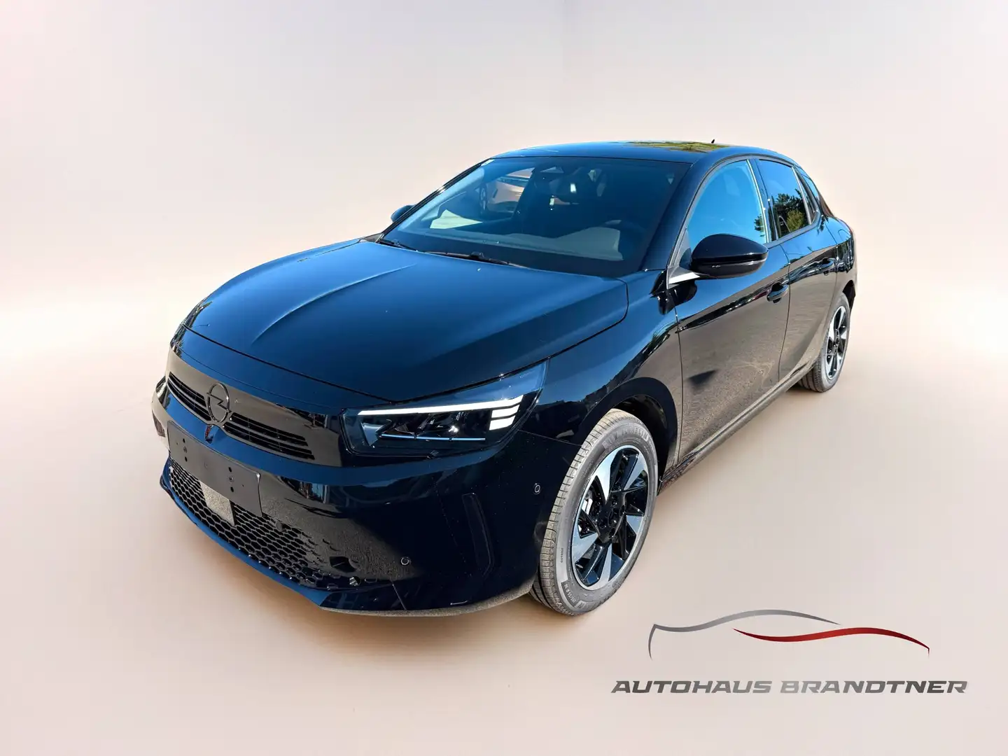 Opel Corsa-e e GS Schwarz - 1