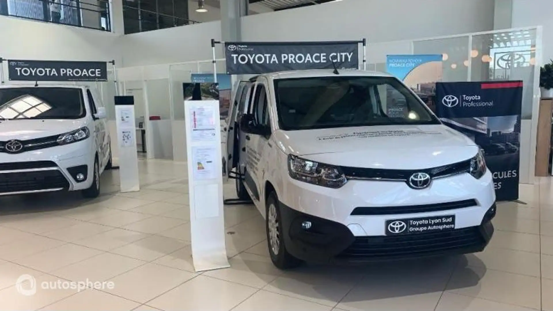 Toyota Proace City Electric Medium 50 kWh Business MC23 - 1