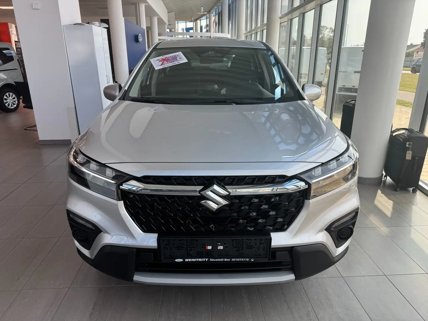 Suzuki S-Cross 1.4i Hybrid clear Silber - 2