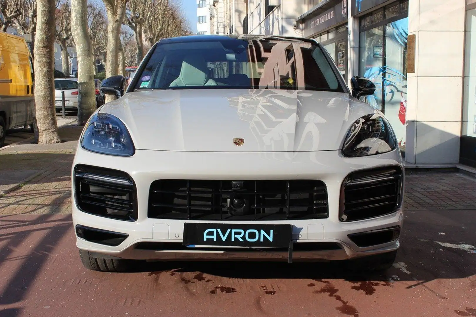 Porsche Cayenne Coupé III 462chv E-HYBRID 5Pl Gris - 2