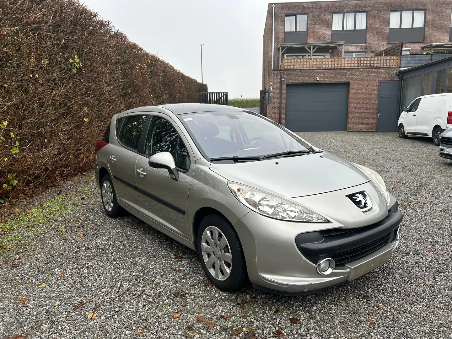 Peugeot 207 1.4i 16v/ GARANTIE 12MOIS/ CARPASS/ CT Gris - 1