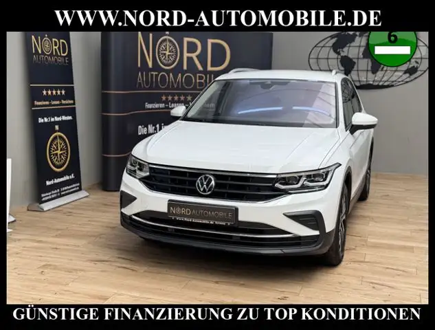 Volkswagen Tiguan Life ACTIVE 2.0 TDI DSG Matrix/AHK/Kamera Active