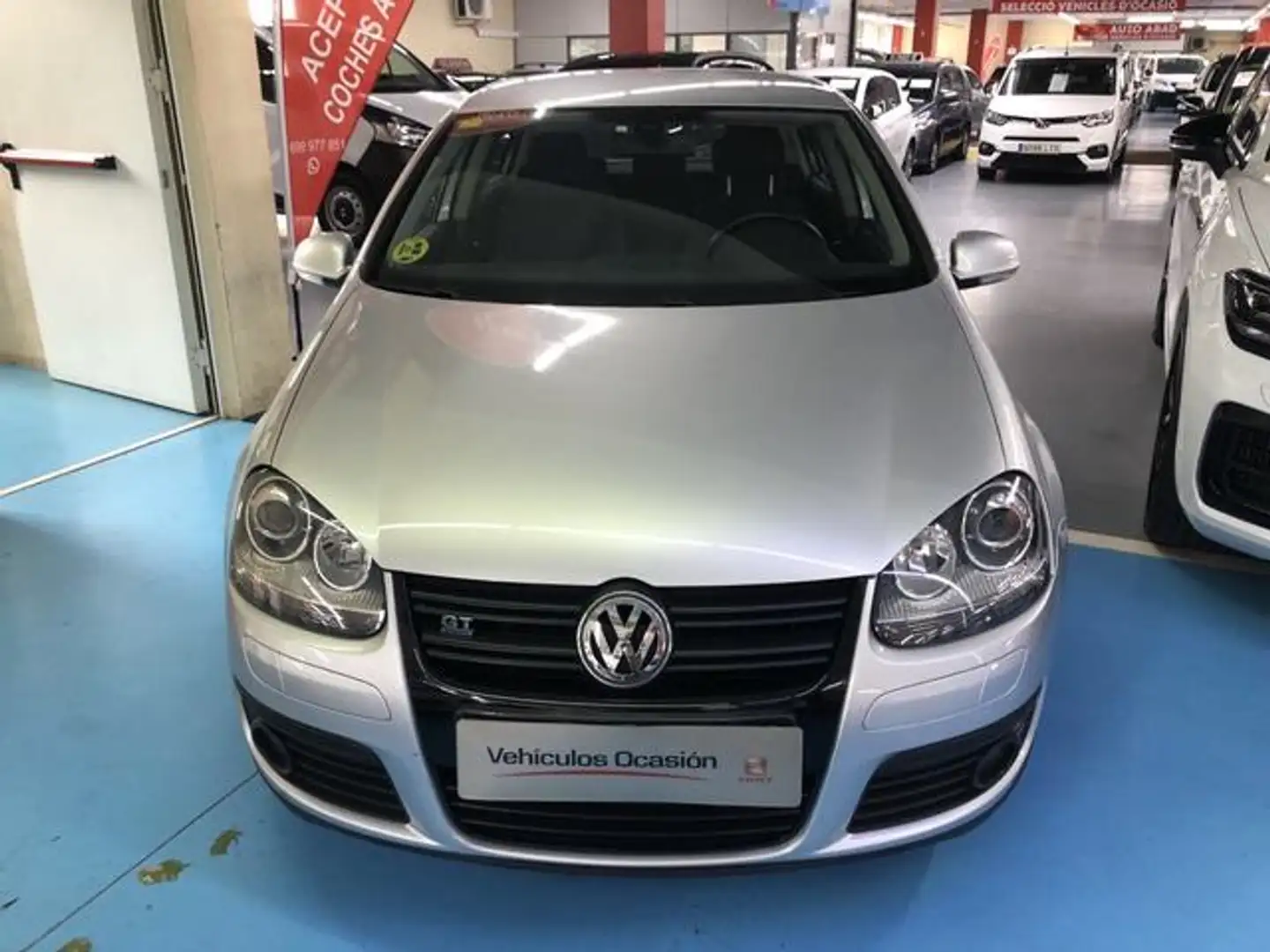 Volkswagen Golf 2.0TDI GT Sport Plateado - 1