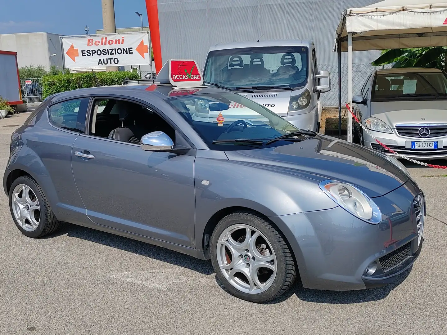 Alfa Romeo MiTo 1.3 jtd distinctive Gri - 1