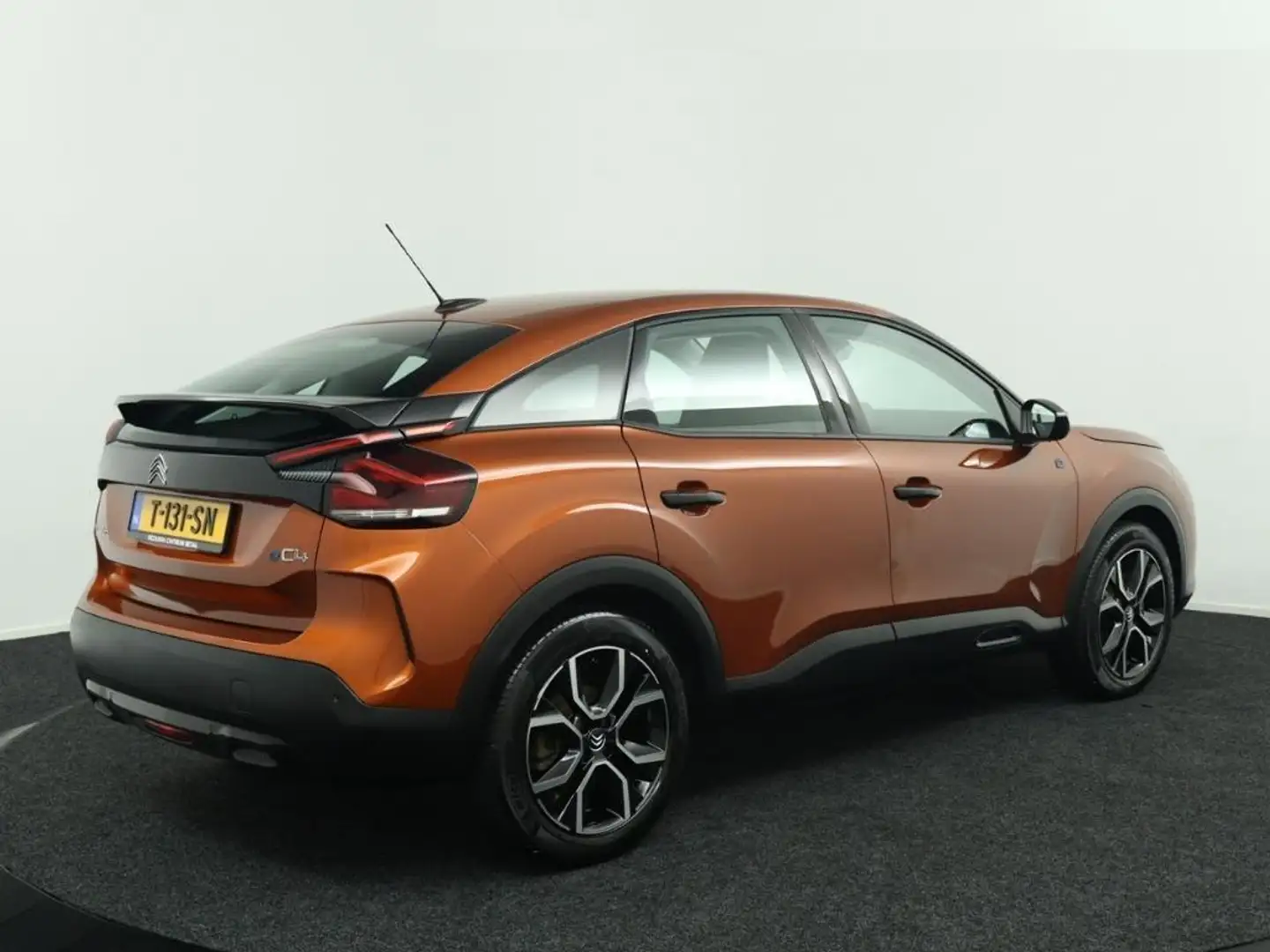 Citroen E-C4 Electric Feel 50 kWh | 3-fase | Parkeersensoren | Climate C Коричневий - 2