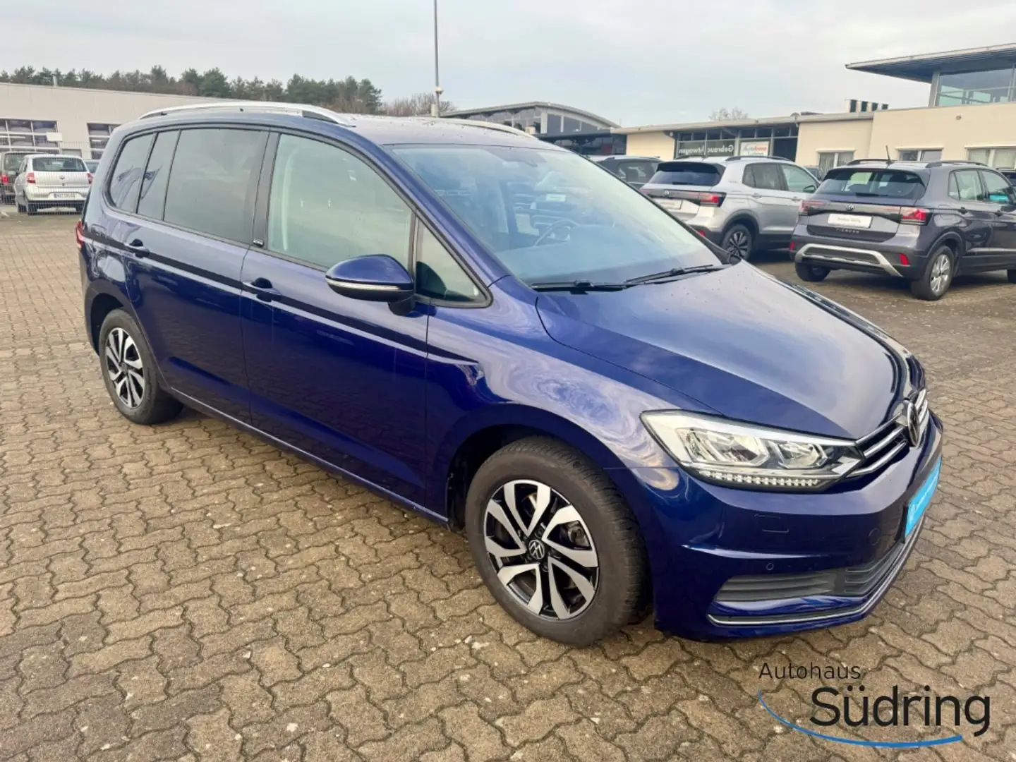 Volkswagen Touran 2,0 TDI Active DSG Navi LED ACC AppConnect Blau - 2