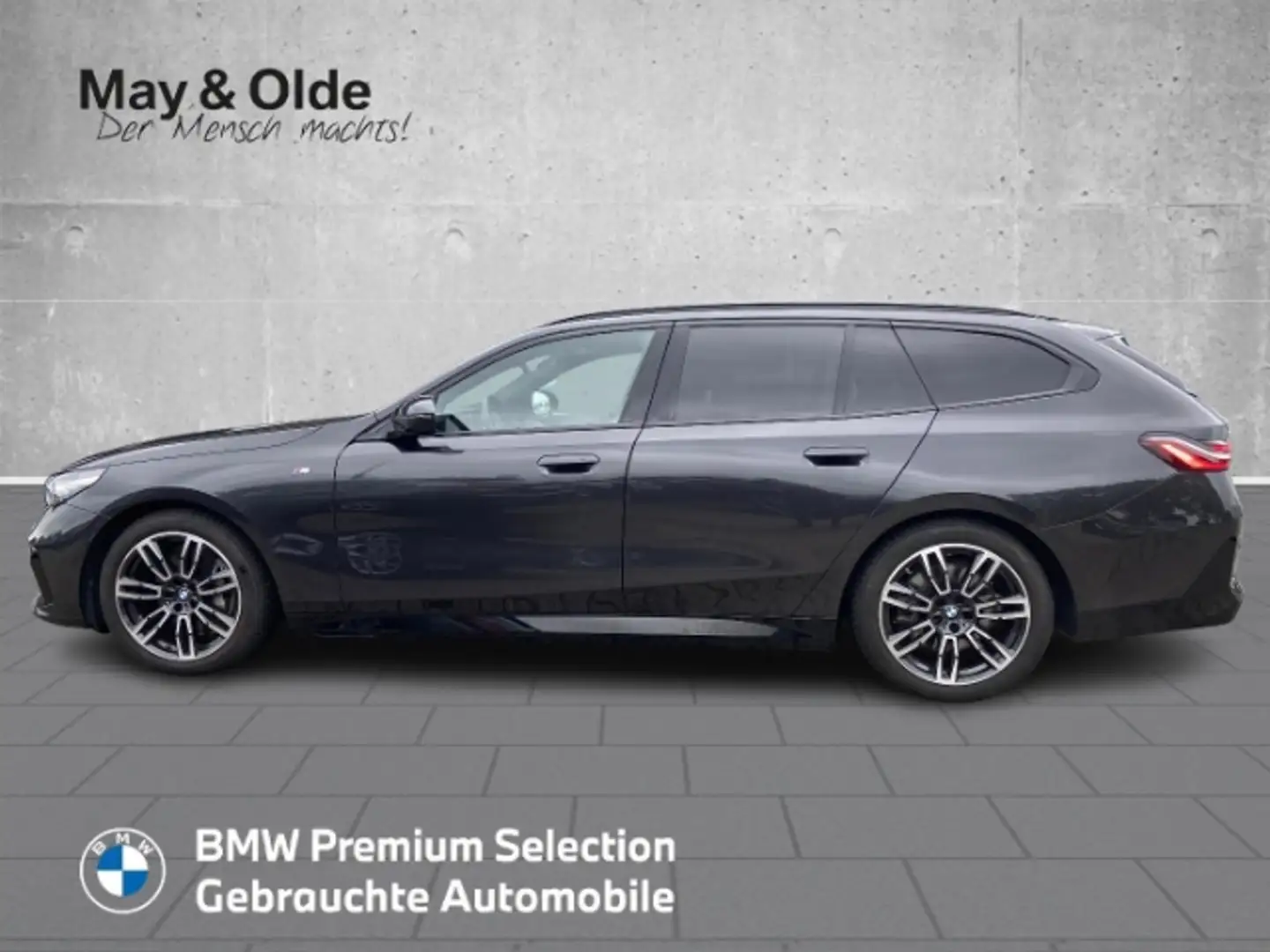 BMW 540 d M Sport B&W HUD StandHZG AHK Pano PA/DA Pro Grau - 2